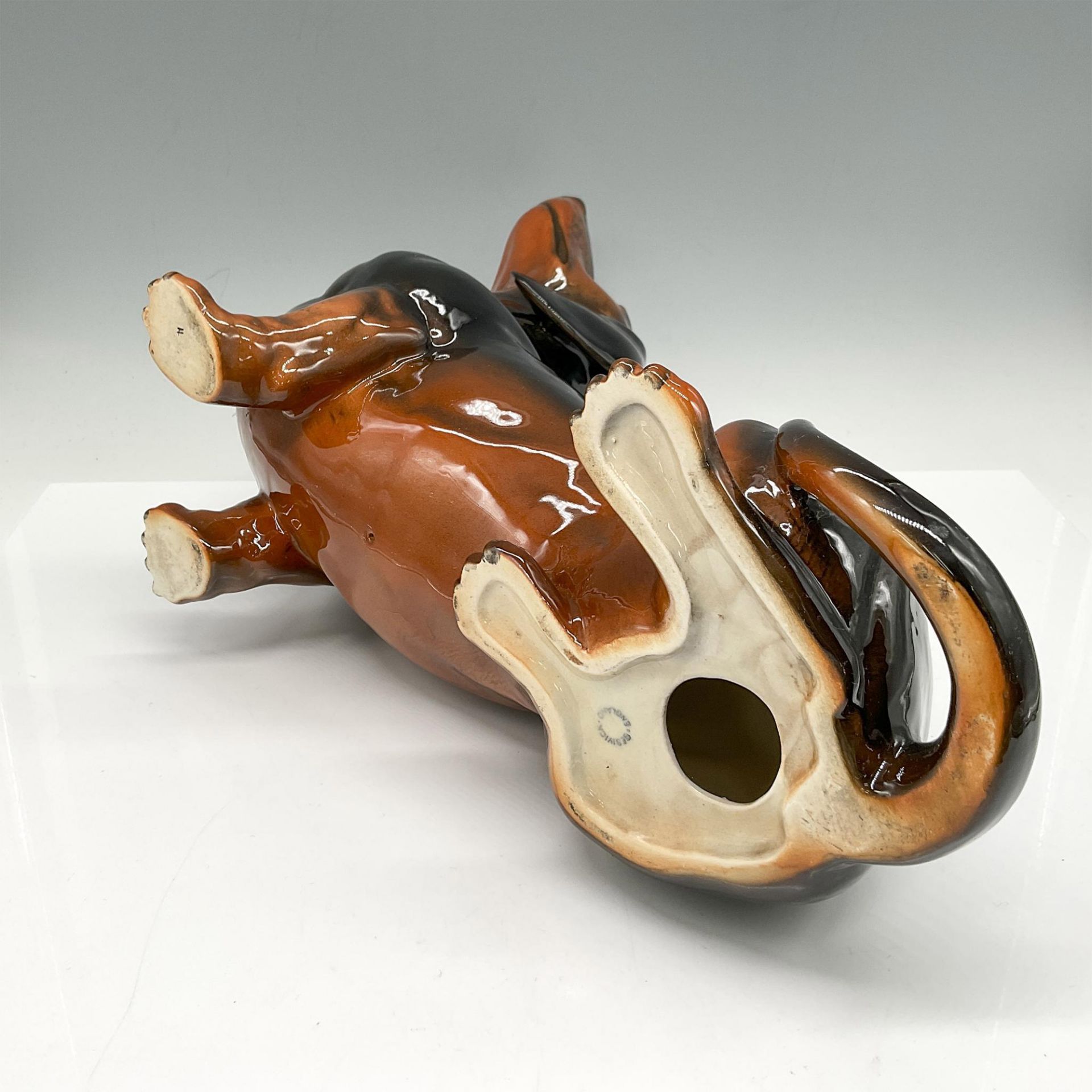 Beswick Porcelain Dog Figurine, Large Dachshund - Image 4 of 4
