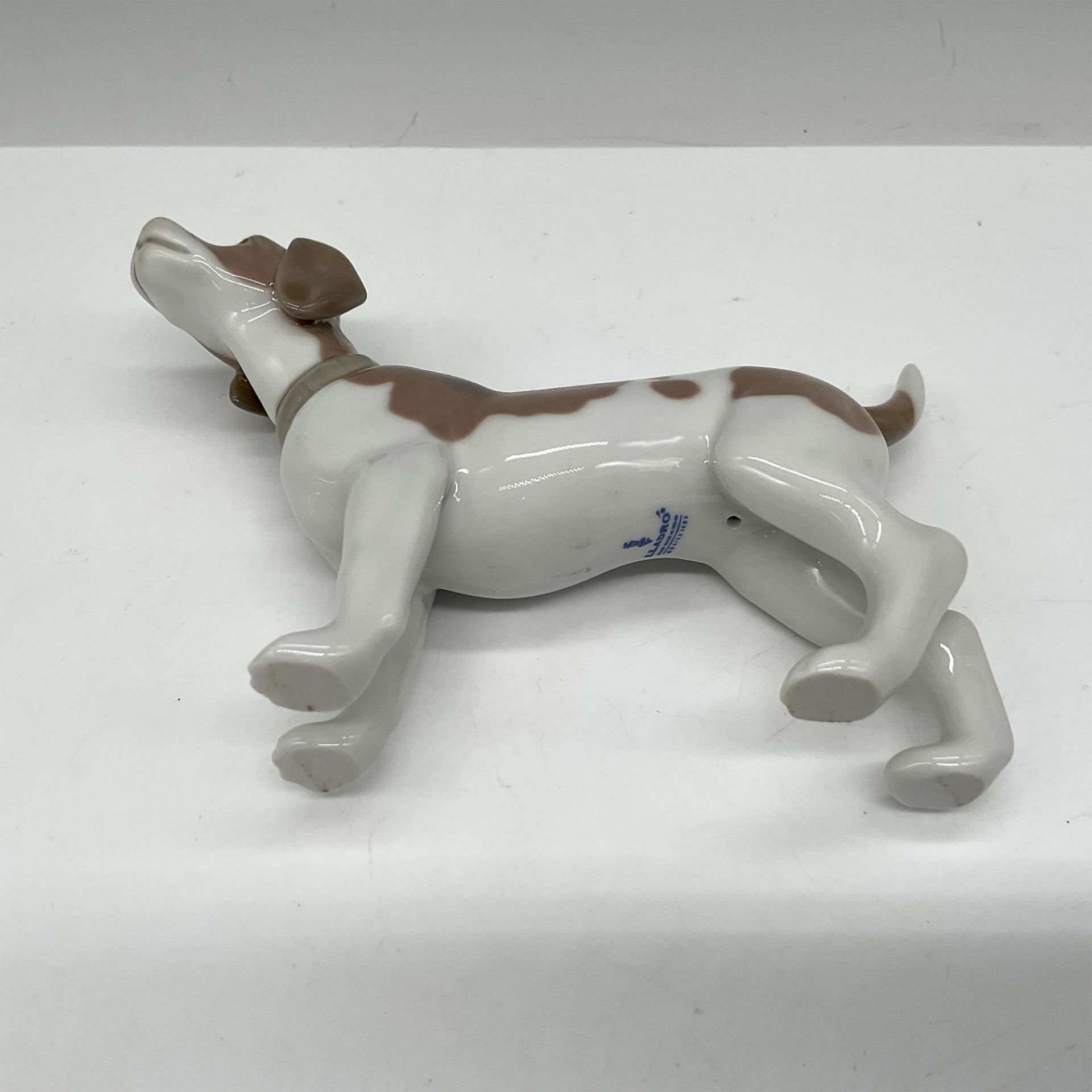 On Guard 1005350 - Lladro Porcelain Figurine - Image 3 of 3