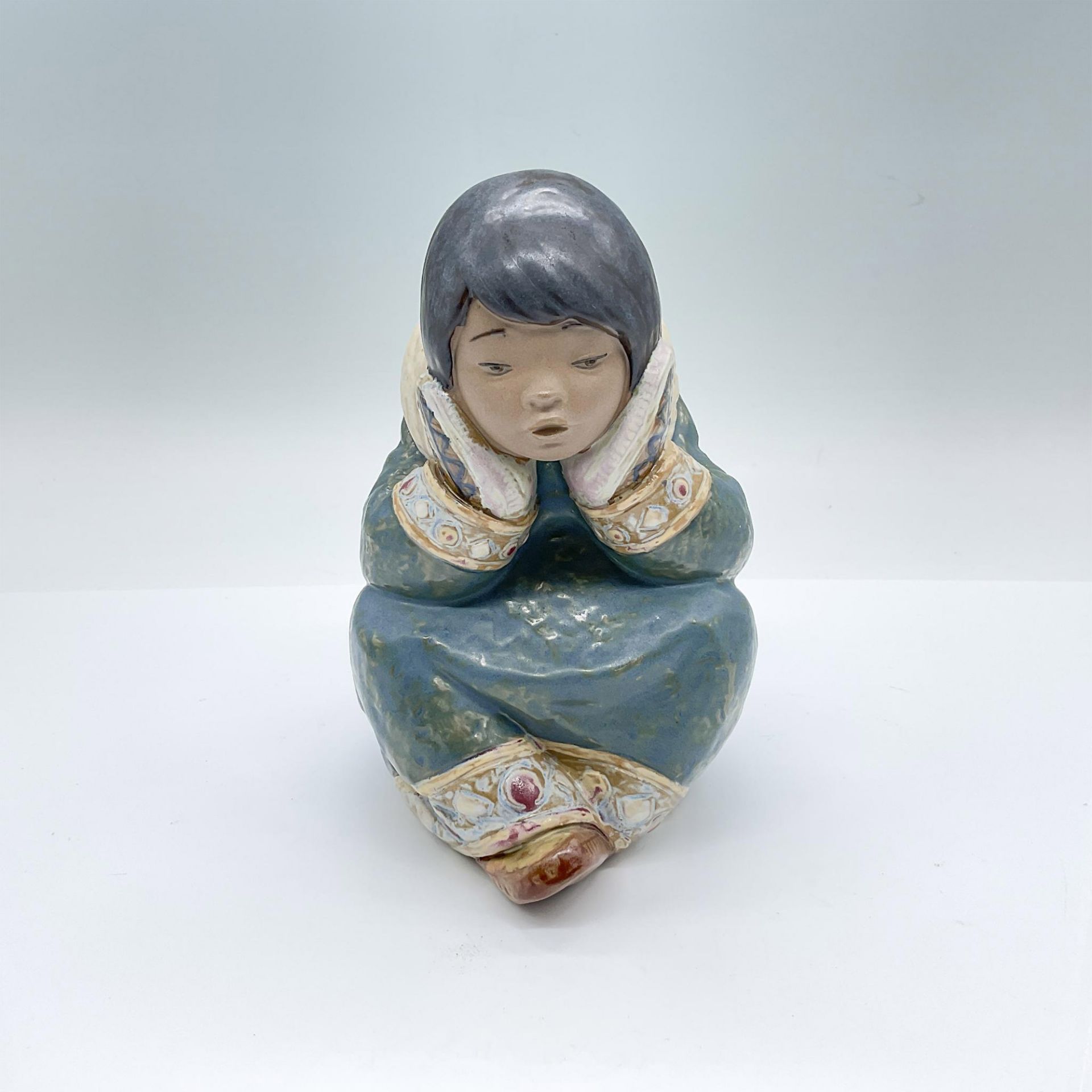 Lladro Porcelain Figurine, Pensive Eskimo Girl 1012158