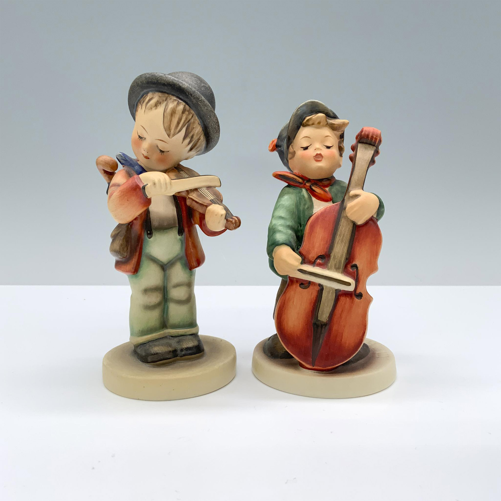 2pc Goebel Hummel Figurines, Little Fiddler and Sweet Music