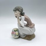 Lladro Porcelain Figurine, Pondering 1005173