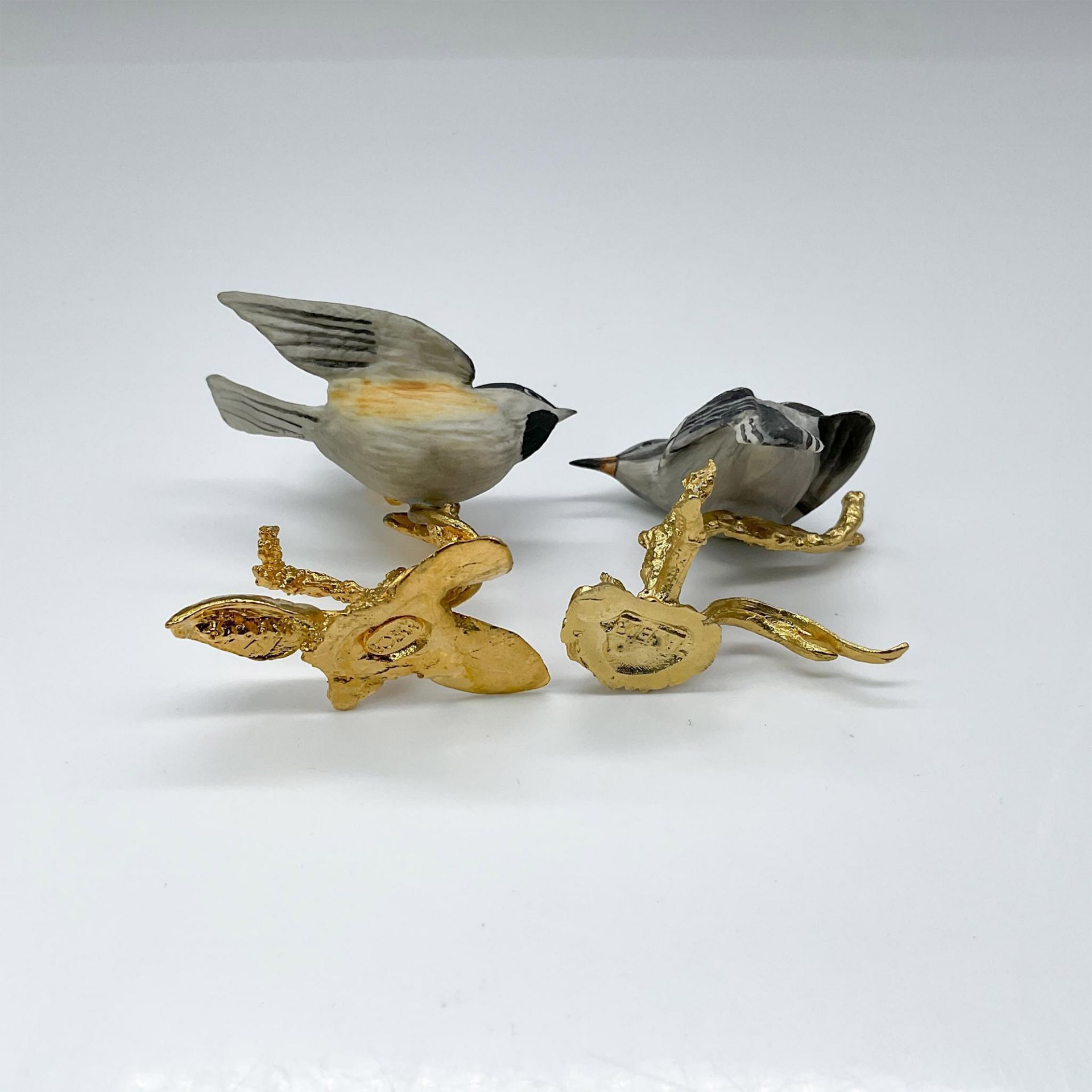 2pc Miniature Boehm Porcelain Birds on Gold Gilded Base - Image 3 of 3