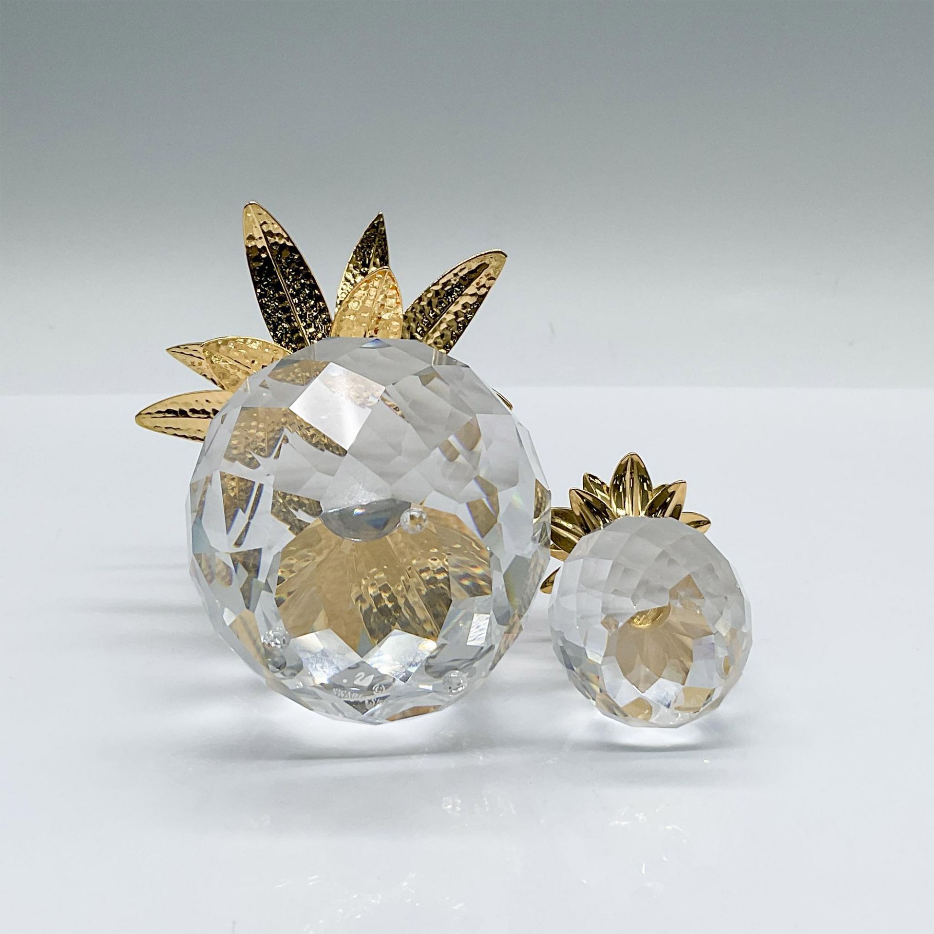 2pc Swarovski Crystal Figurines, Large and Small Pineapple - Bild 3 aus 3