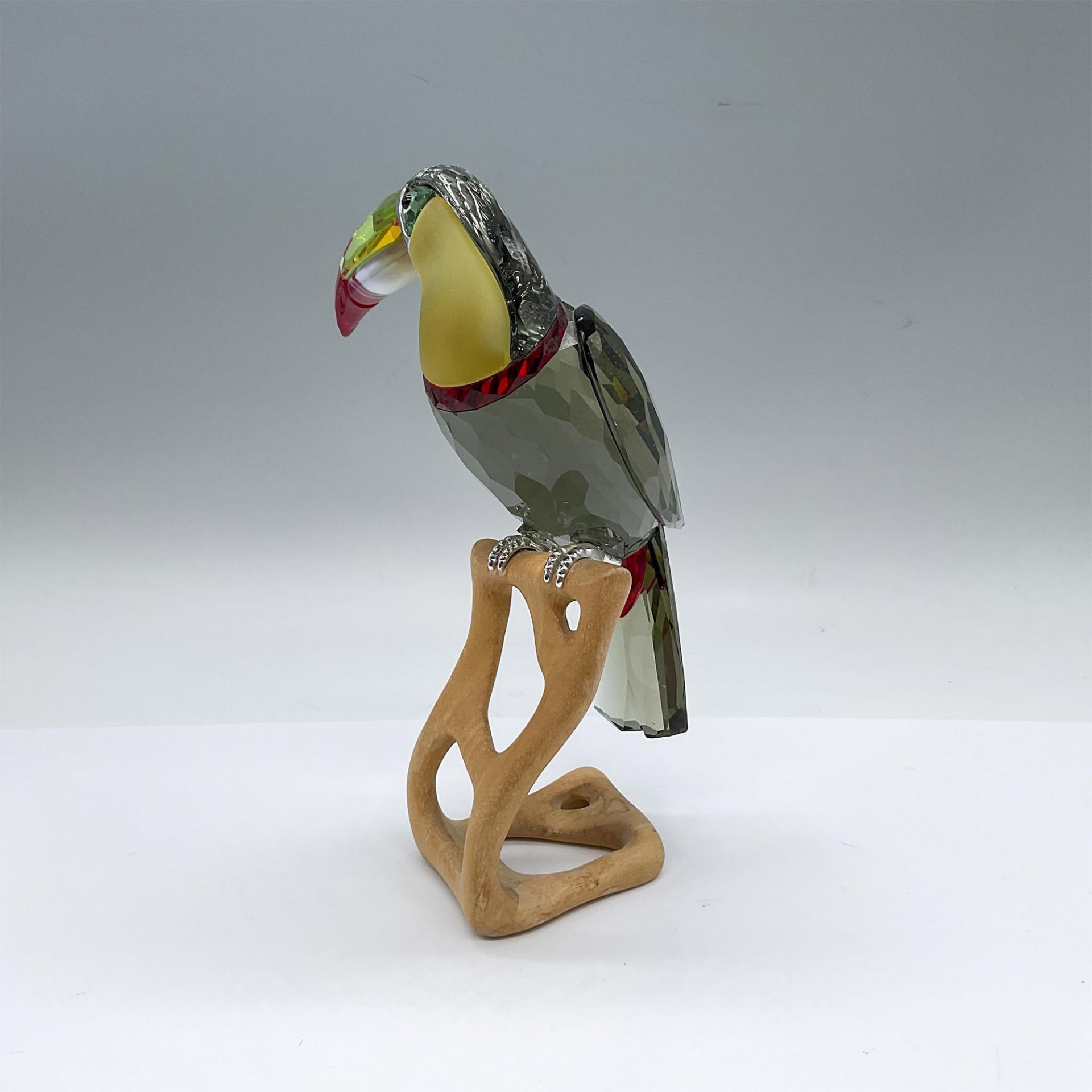 Swarovski Crystal Figurine, Toucan - Black Diamond - Image 2 of 4