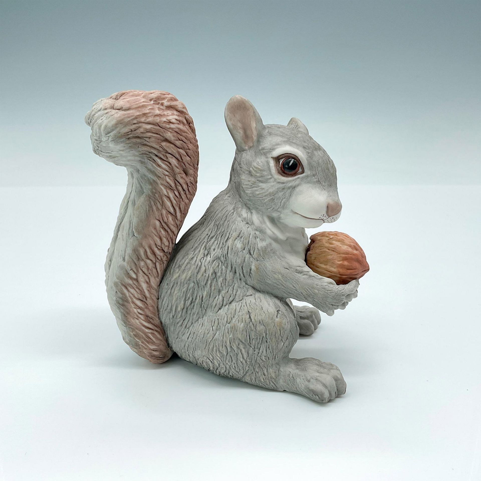 Boehm Porcelain Squirrel With Walnut Figurine