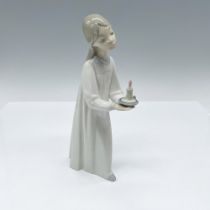 Girl With Candle 1004868 - Lladro Porcelain Figurine