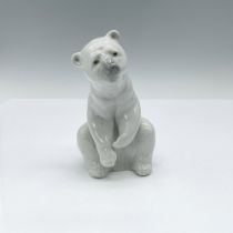 Resting Polar Bear 1001208 - Lladro Porcelain Figurine