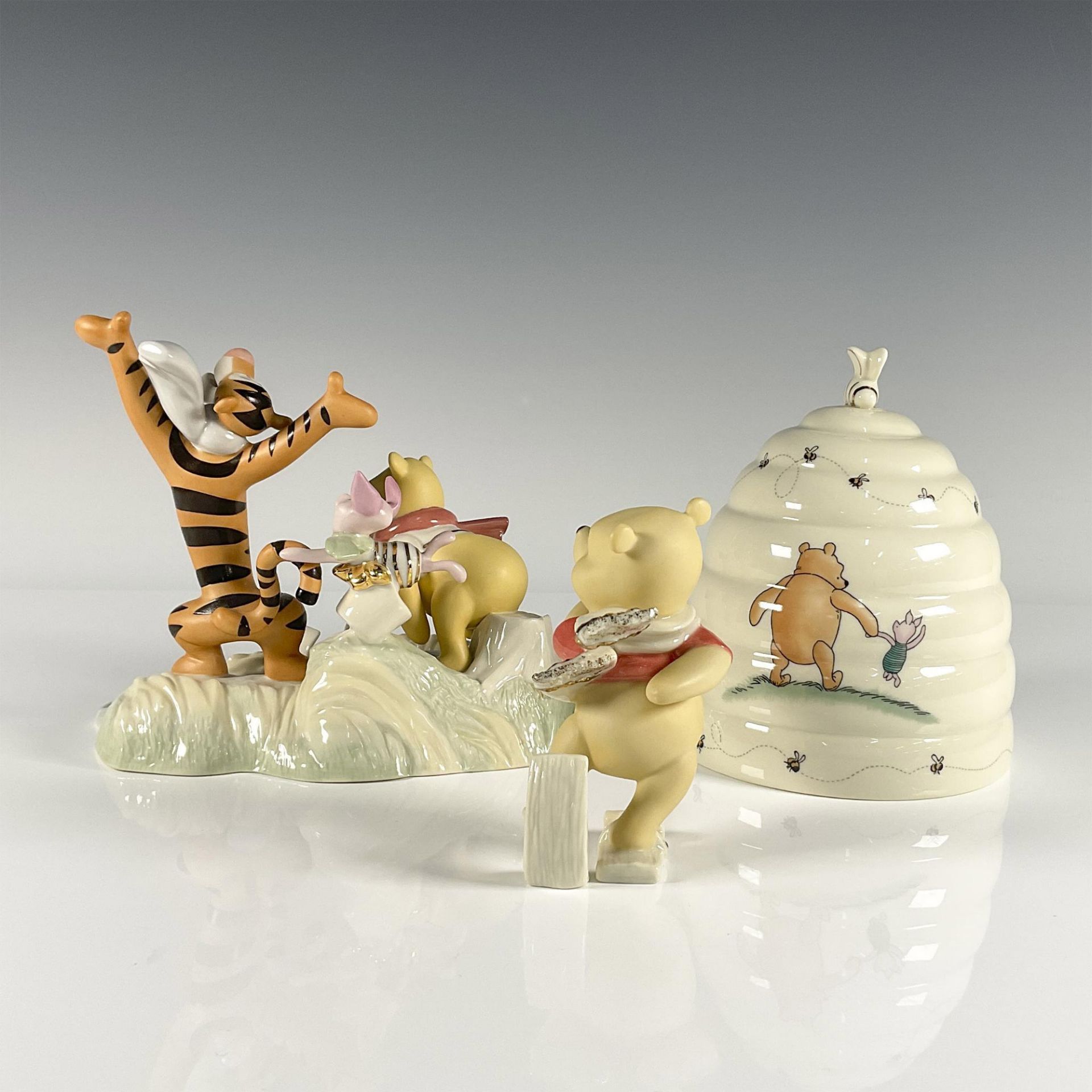 3pc Lenox Winnie the Pooh Figurines and Table Clock - Image 2 of 3