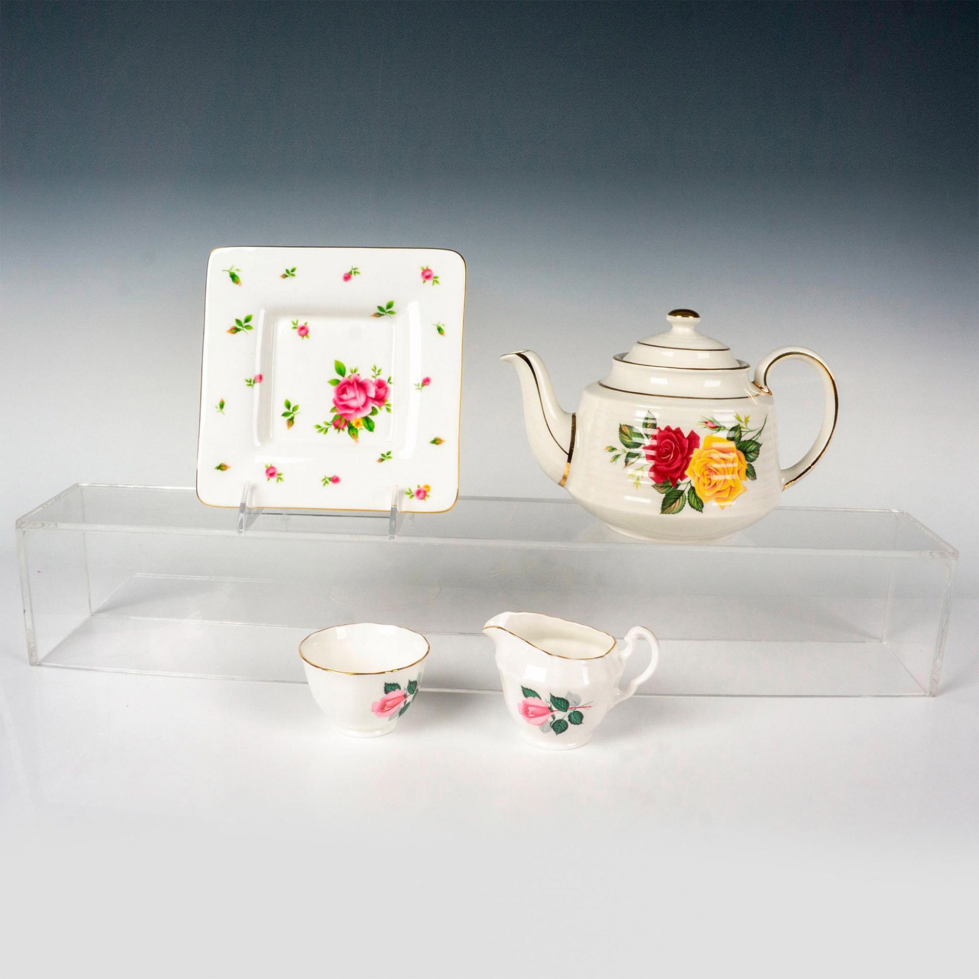 4pc English Bone China Tea Set