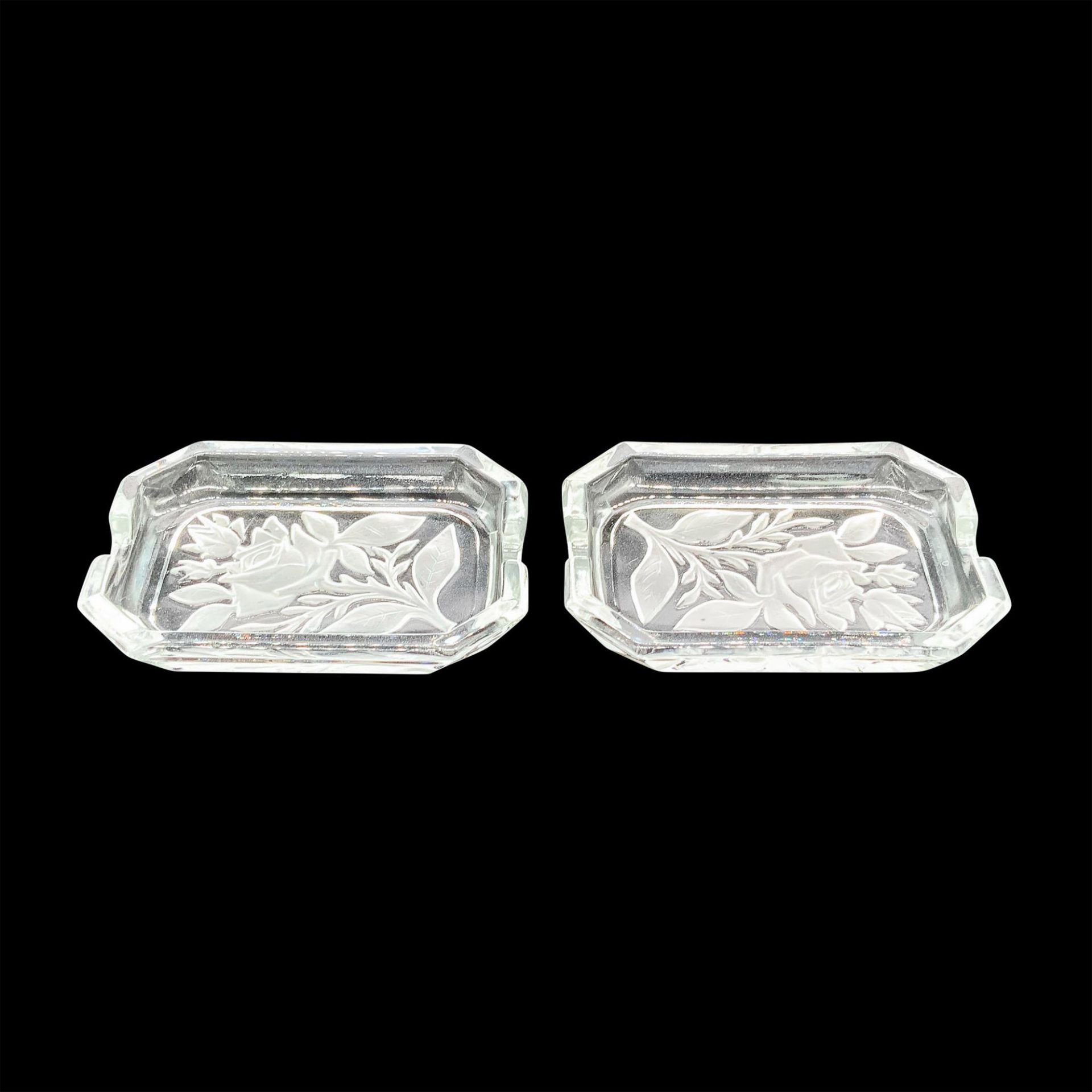 Pair of Vintage Glass Ashtrays, Roses