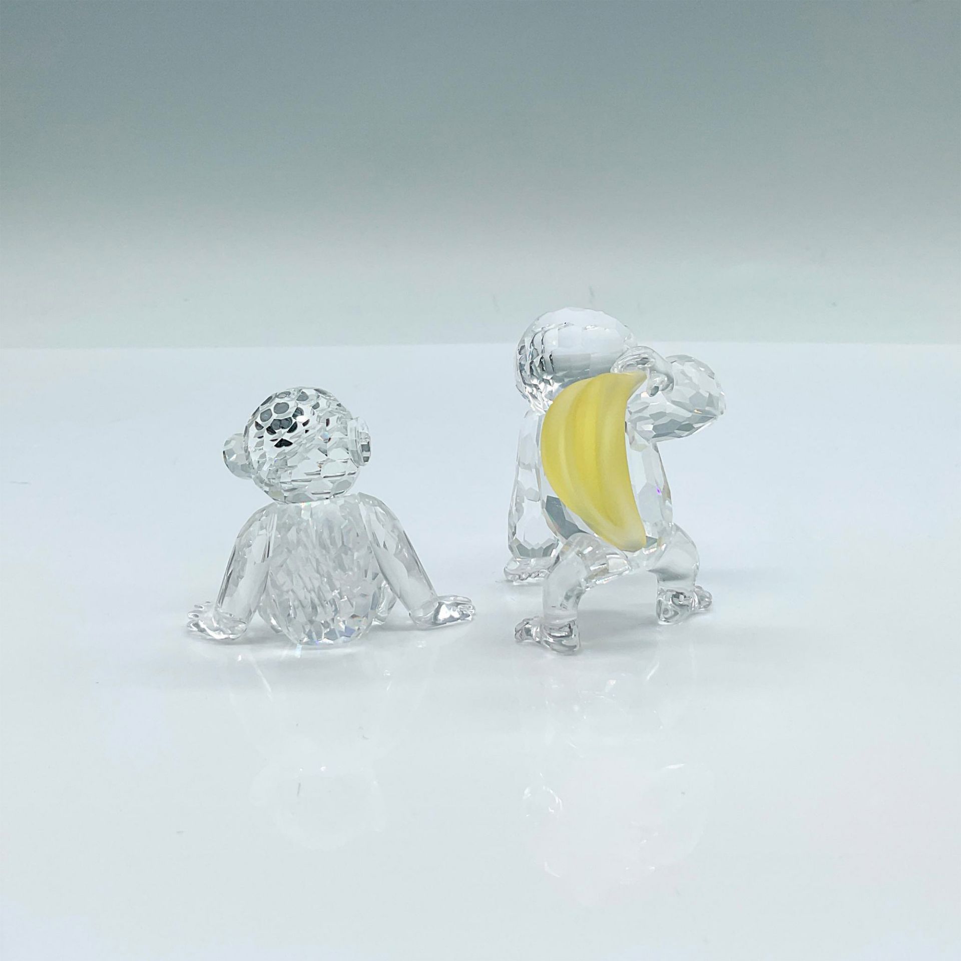 2pc Swarovski Crystal Figurines, Chimpanzee & Gorilla Young - Image 2 of 3