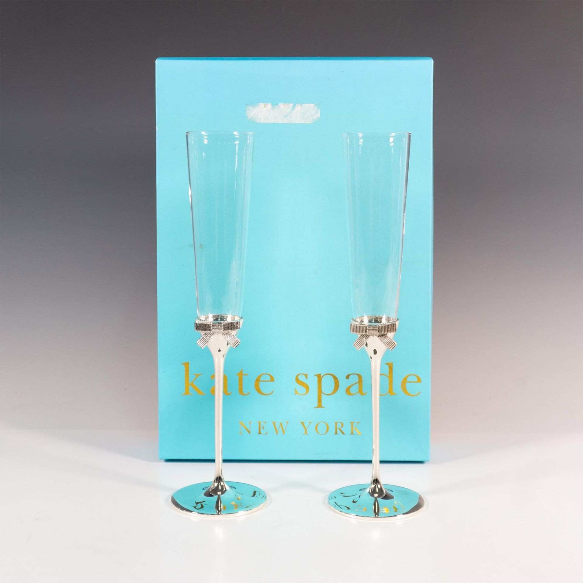 Pair of Kate Spade Toasting Glasses, Grace Ave Pattern - Image 2 of 3