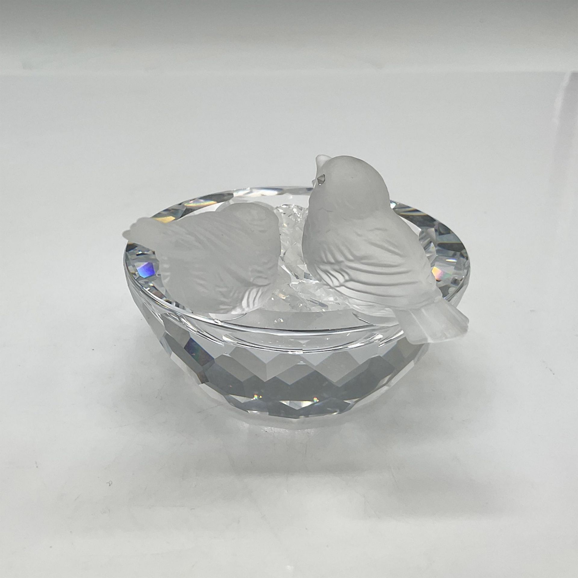 Swarovski Crystal Figurine, Bird Bath with Crystals - Image 2 of 4