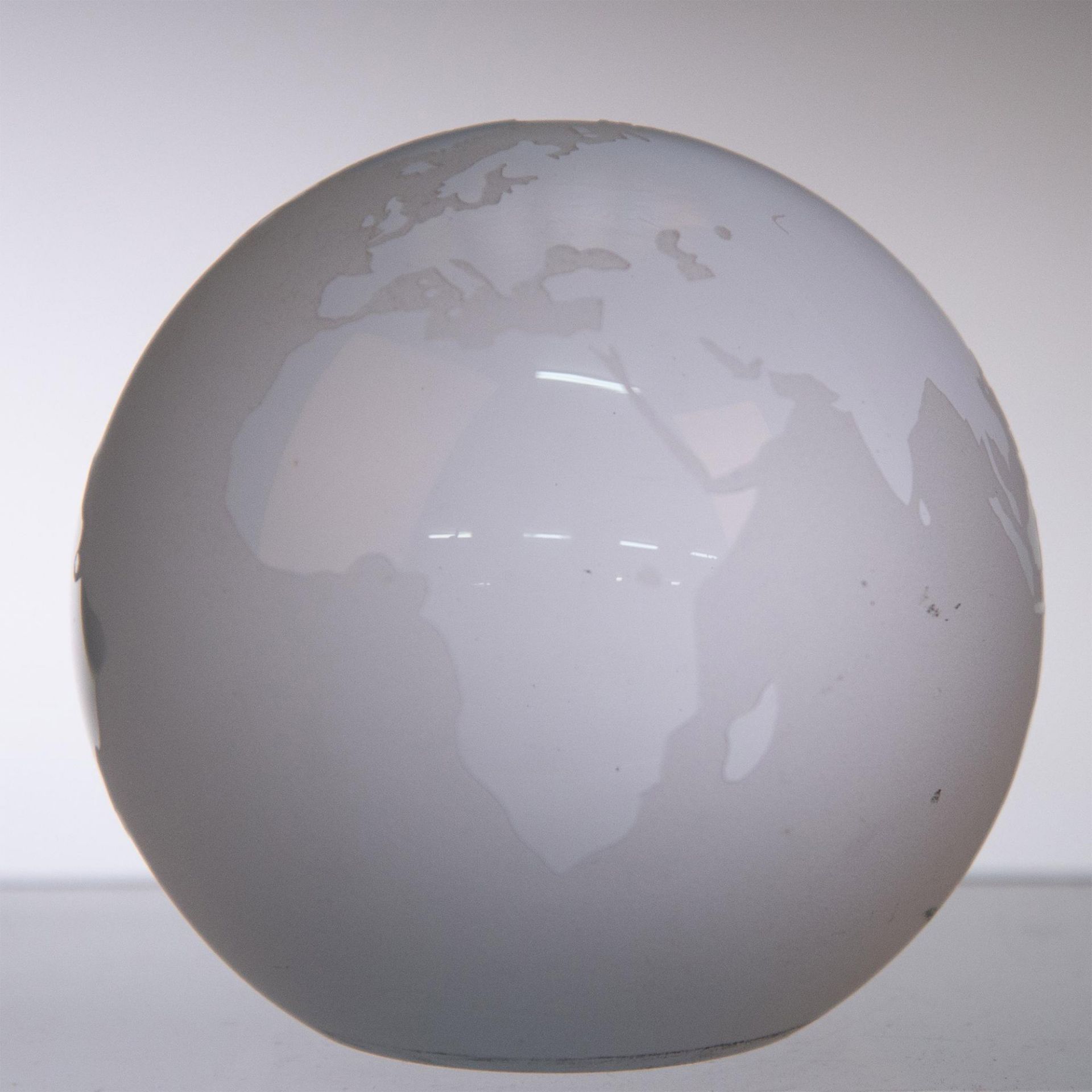 Glass Globe Paperweight - Image 6 of 7