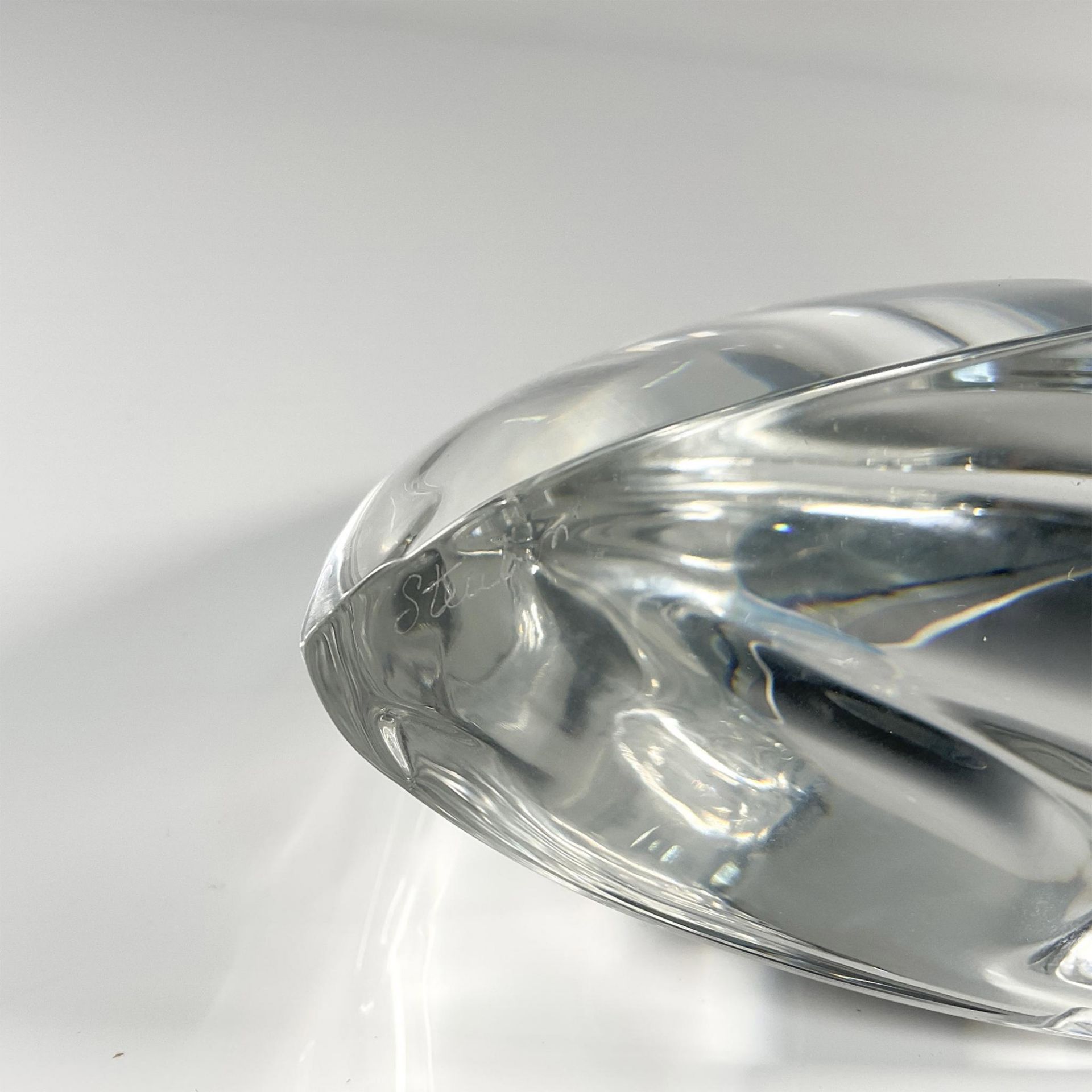 Steuben Crystal Figurine, Mouse - Image 4 of 4