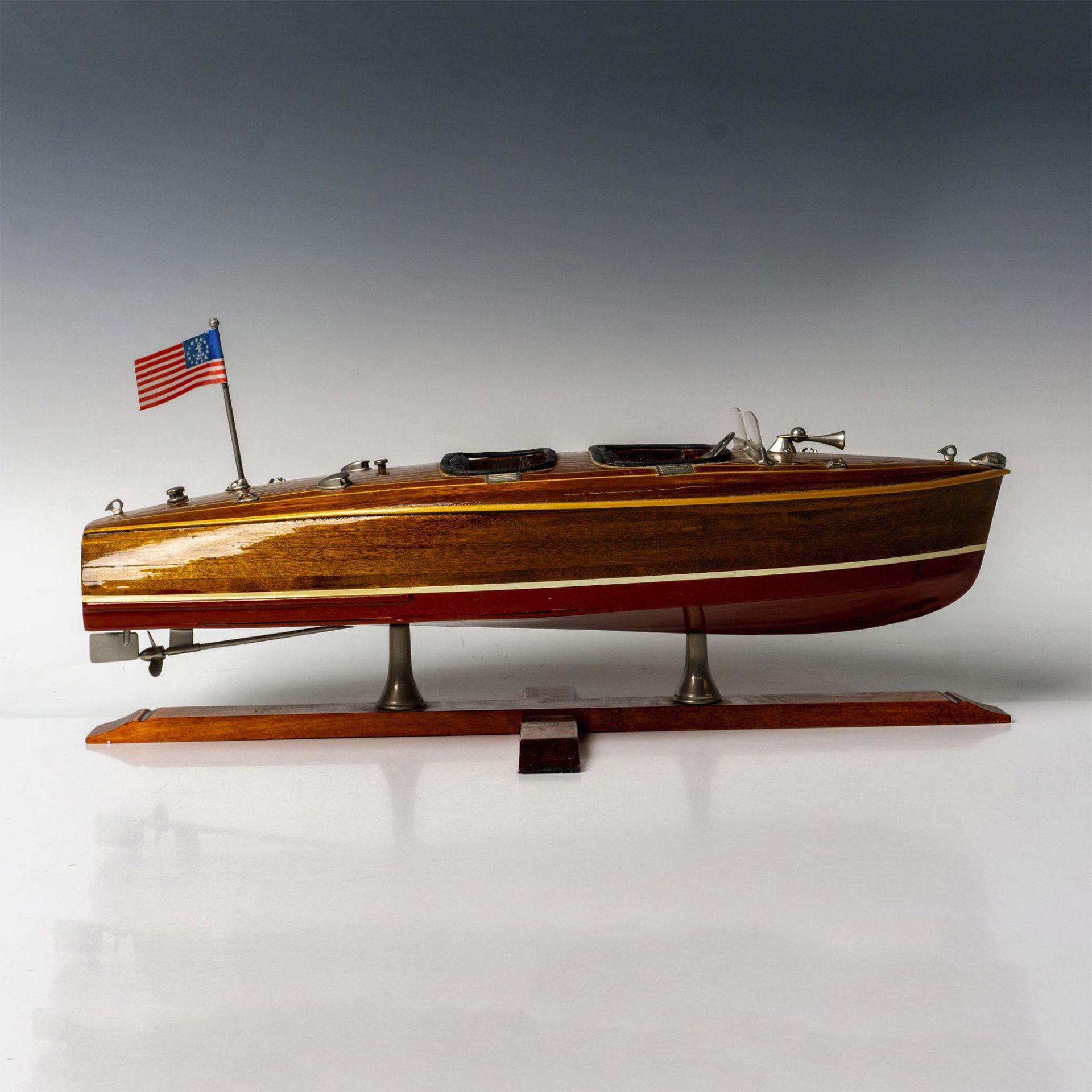 Chris Craft Barrel Back Speed Boat Model - Bild 3 aus 5