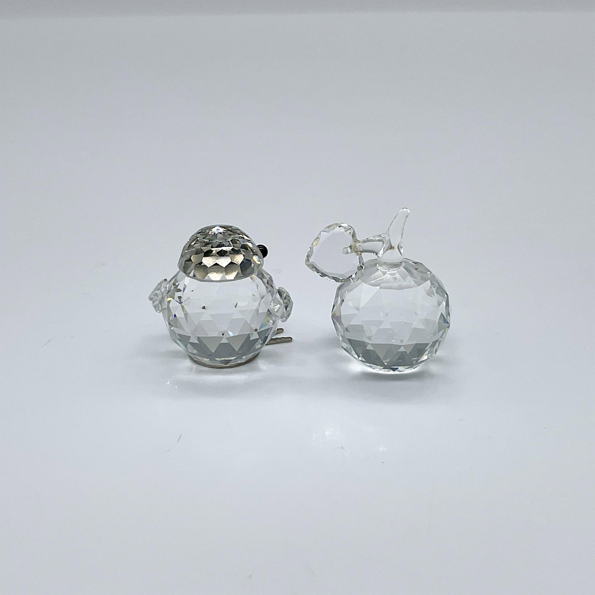 2pc Swarovski Crystal Mini Figurines, Chick and Apple - Image 2 of 3