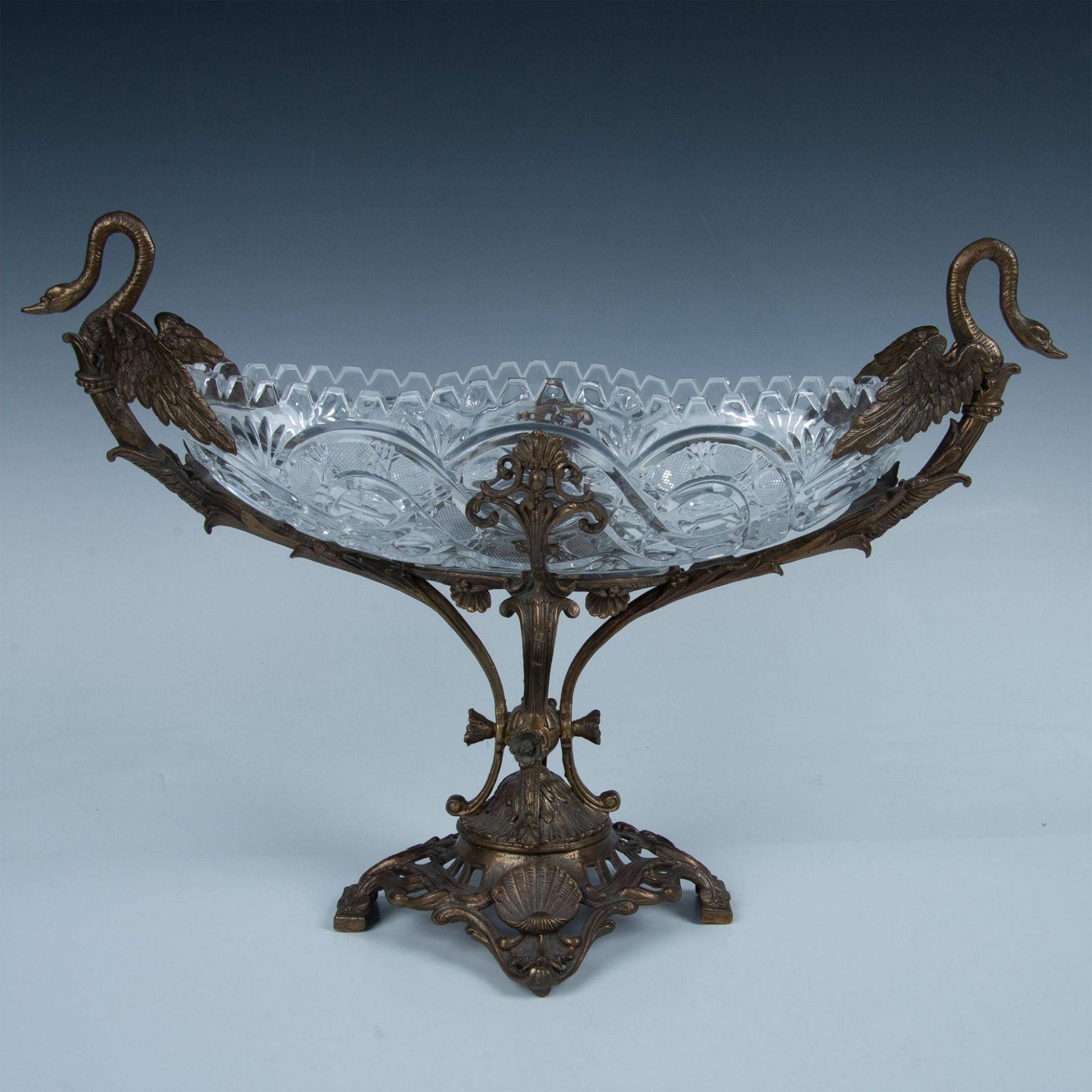 Brass and Cut Crystal Centerpiece Bowl - Bild 7 aus 9