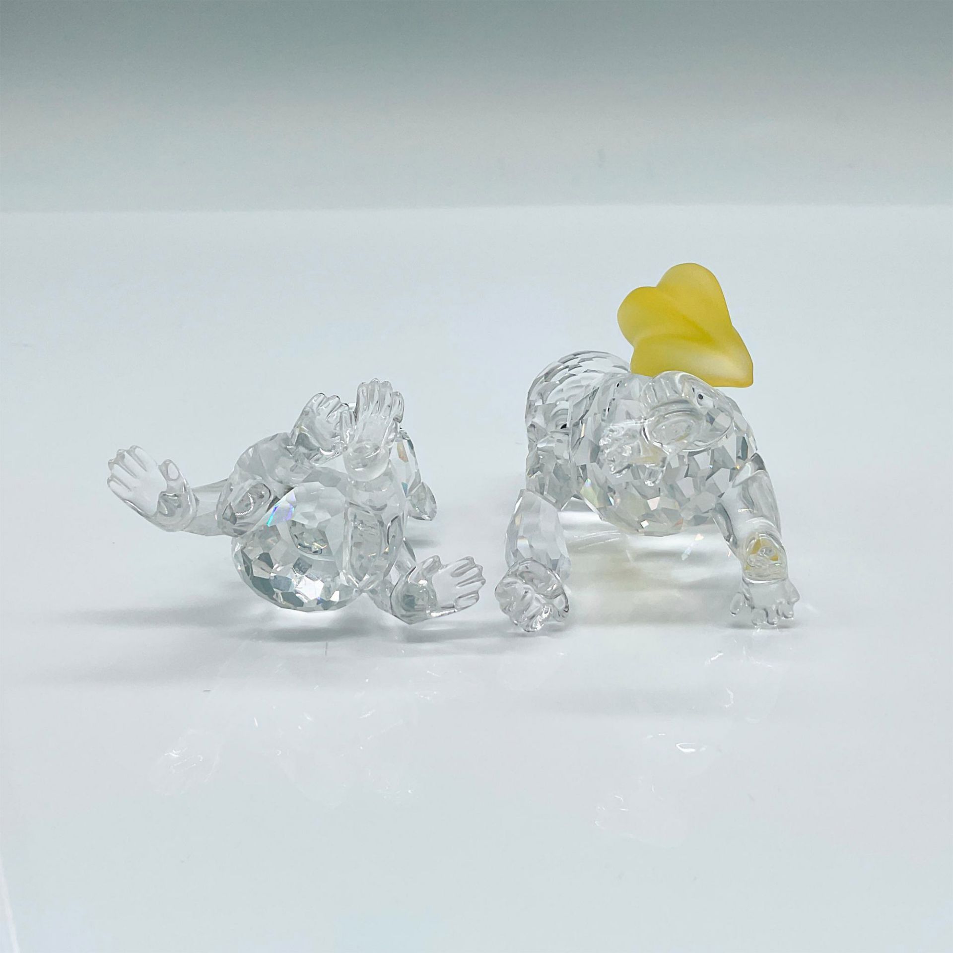 2pc Swarovski Crystal Figurines, Chimpanzee & Gorilla Young - Bild 3 aus 3