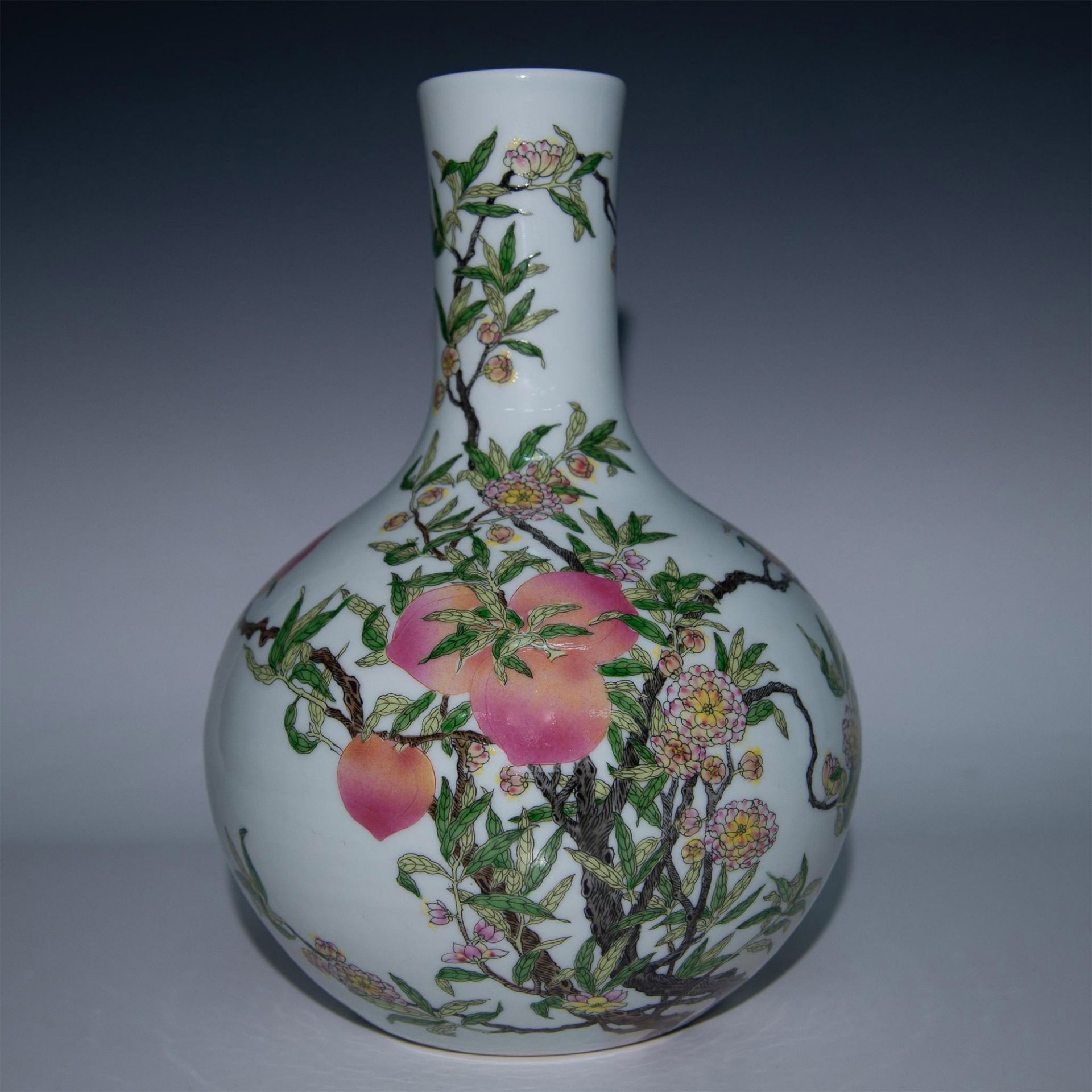 Chinese Porcelain Famille Rose Nine Peaches Bottle Vase - Image 5 of 8