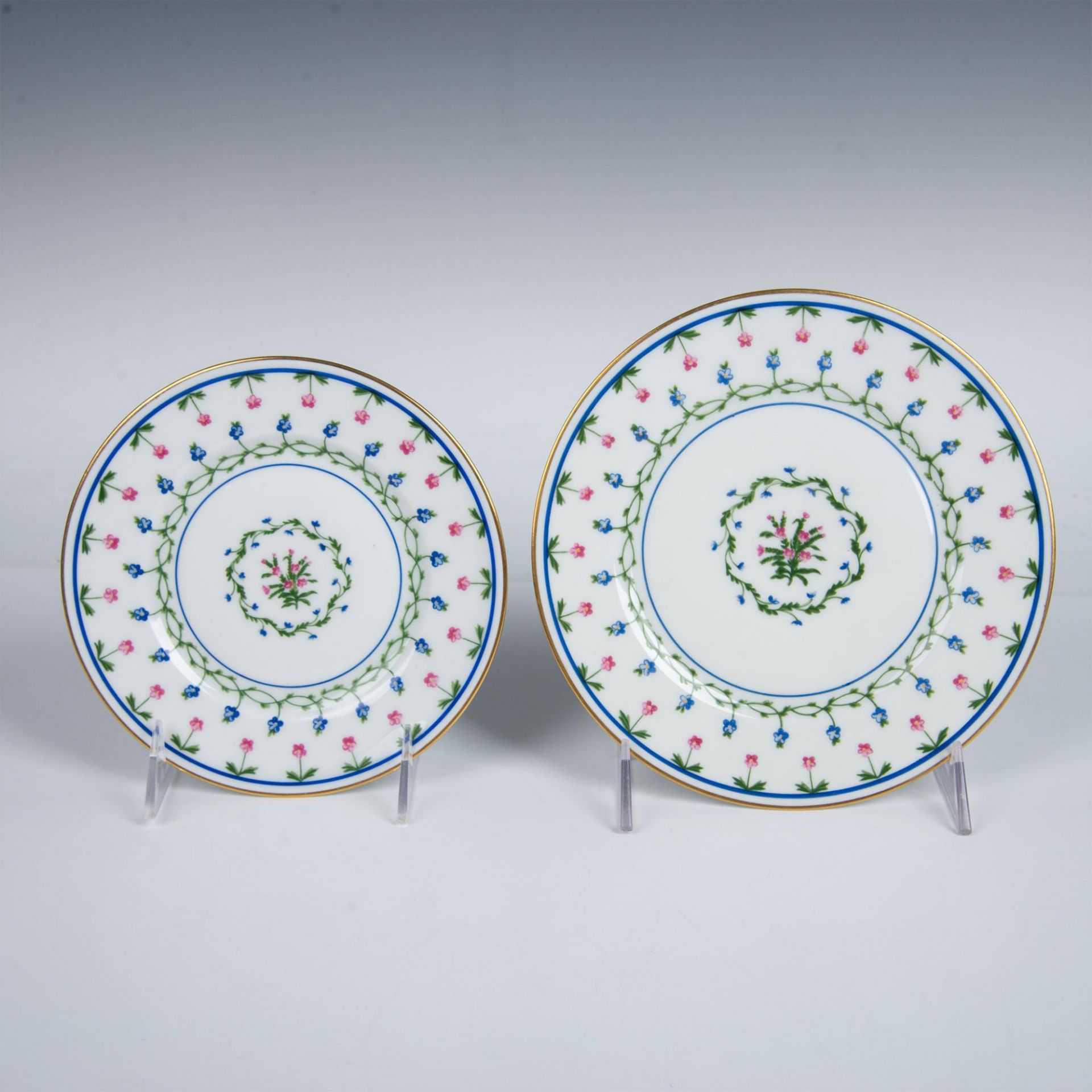 32pc Ceralene A. Raynaud Limoges China, Lafayette Pattern - Image 5 of 6