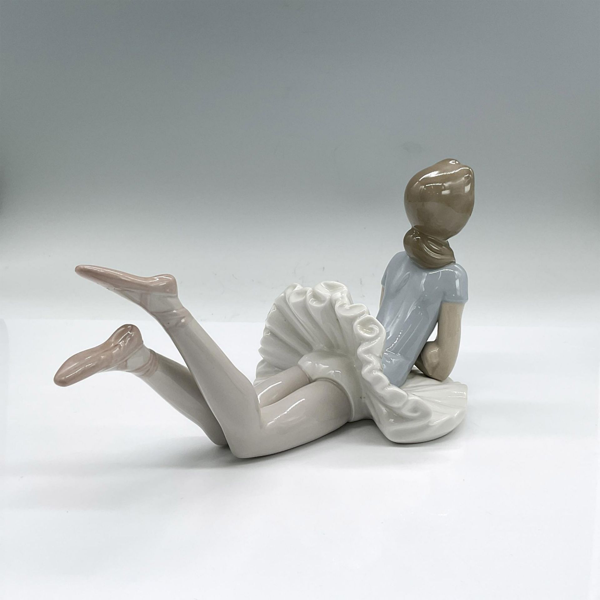 Lladro Porcelain Figurine, Heather 1001359 - Image 2 of 4