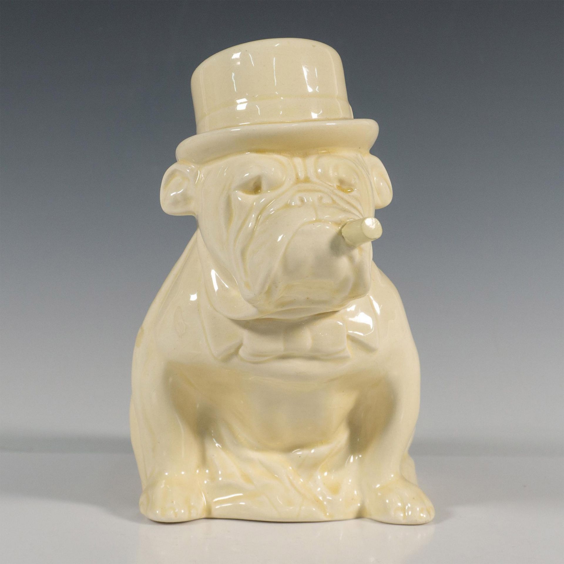 Royal Doulton Figurine, Bulldog in Union Jack, Derby Hat - Bild 2 aus 6