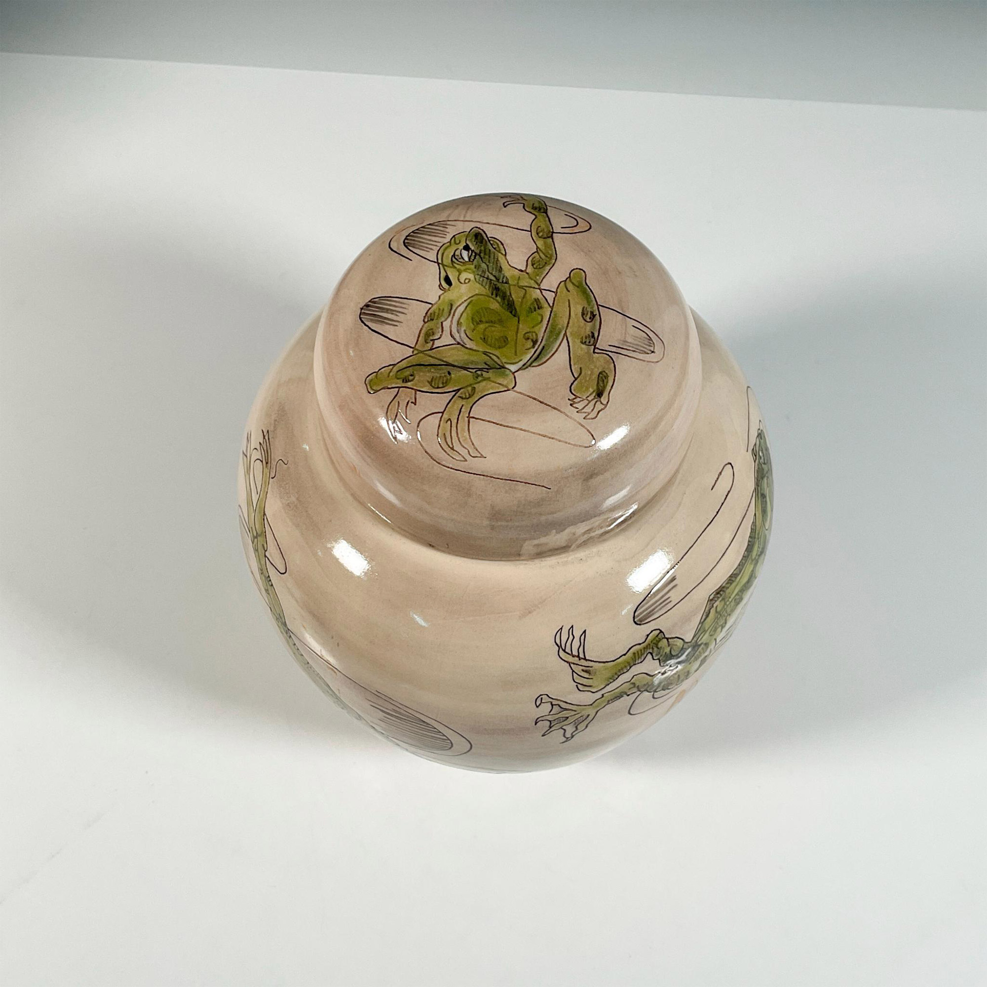 Cobridge Pottery Andrew Hull Lidded Ginger Jar, Frogs - Image 2 of 5