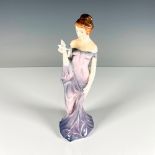 Harmony - HN2824 - Royal Doulton Figurine