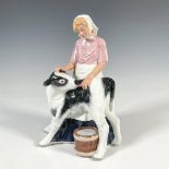Country Maid - HN3163 - Royal Doulton Figurine
