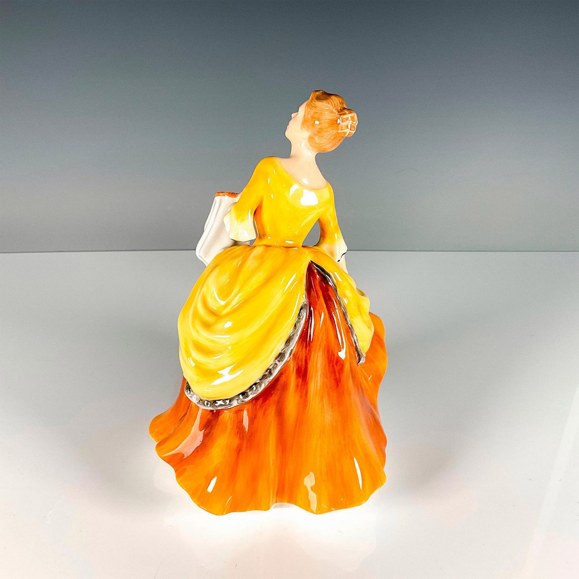 Carol - HN2961 - Royal Doulton Prototype Figurine - Bild 2 aus 3