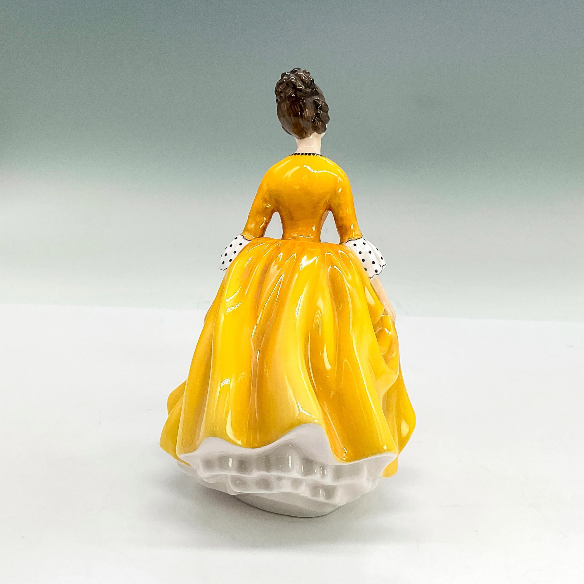 Coralie - HN2307 - Royal Doulton Figurine - Image 2 of 3