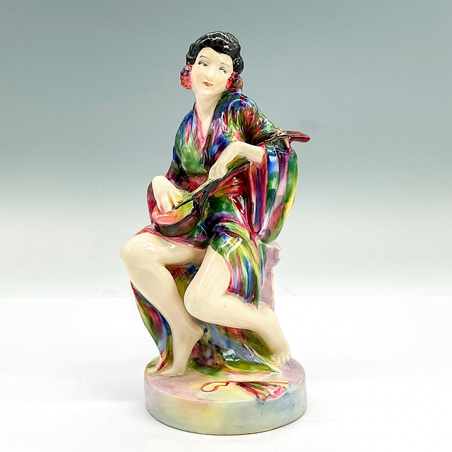 Geisha - HN1223 - Royal Doulton Figurine