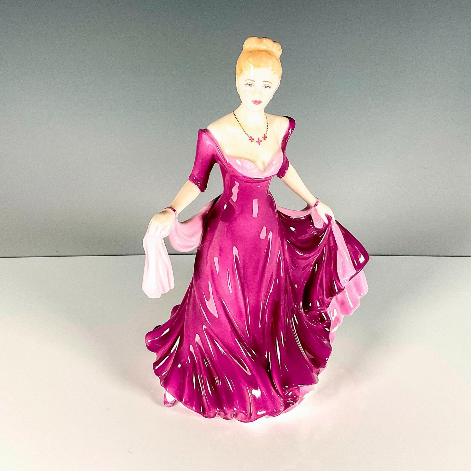 Ellie - HN4017 - Royal Doulton Figurine