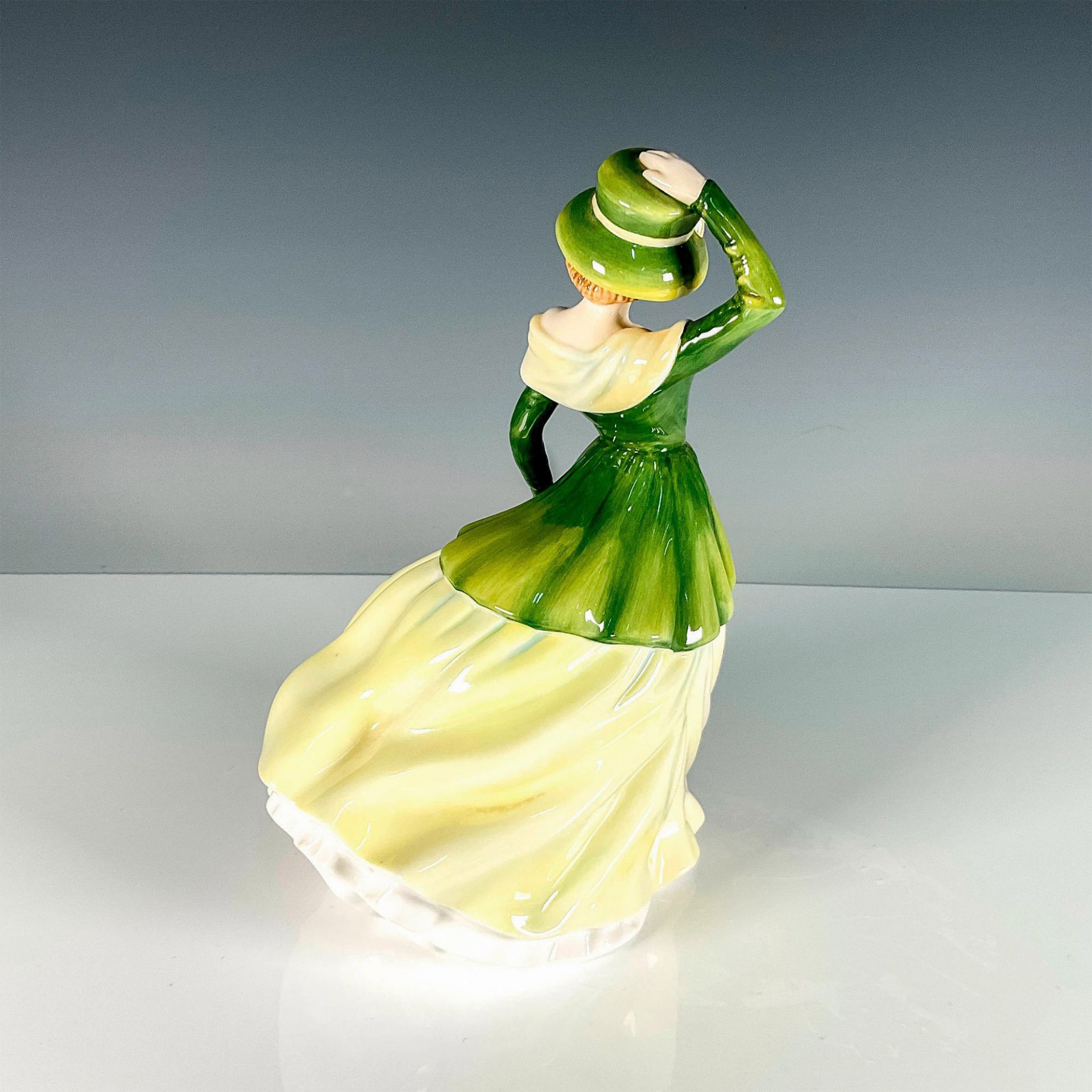 Spring Morn - HN4850 - Royal Doulton Figurine - Image 2 of 3