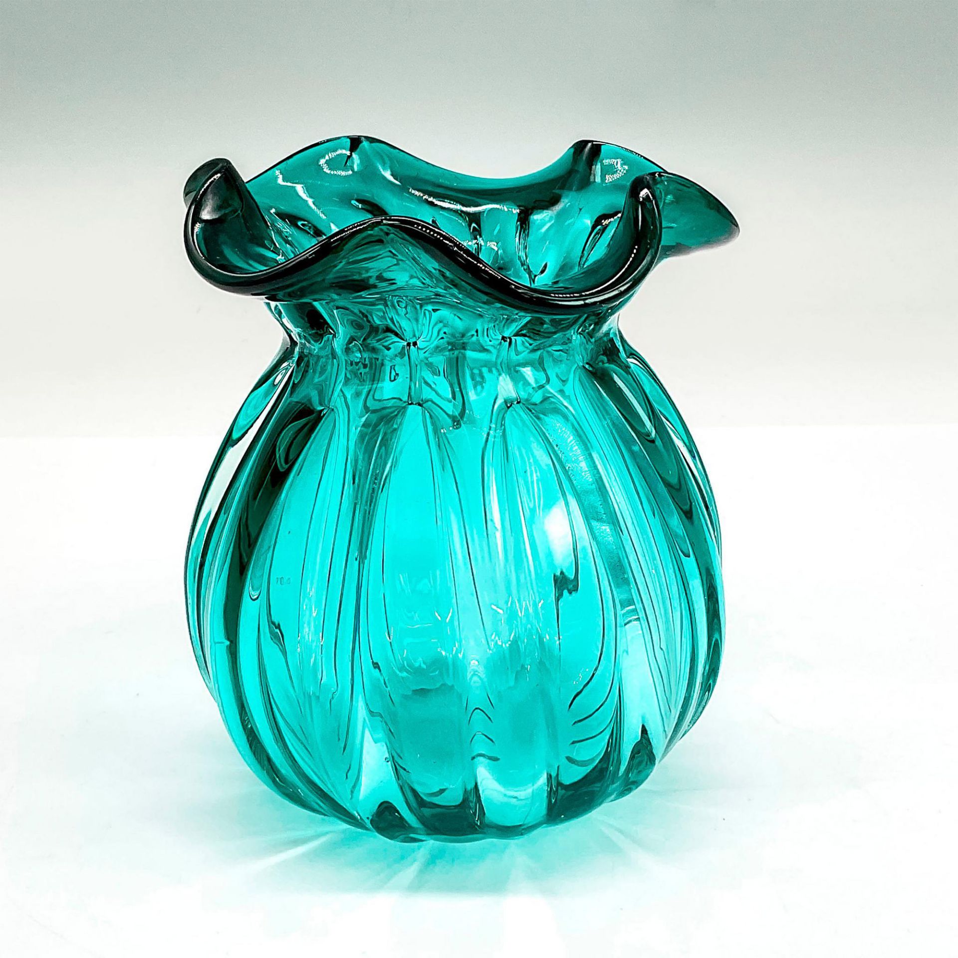 Turquoise Glass Ruffle Vase - Image 2 of 3