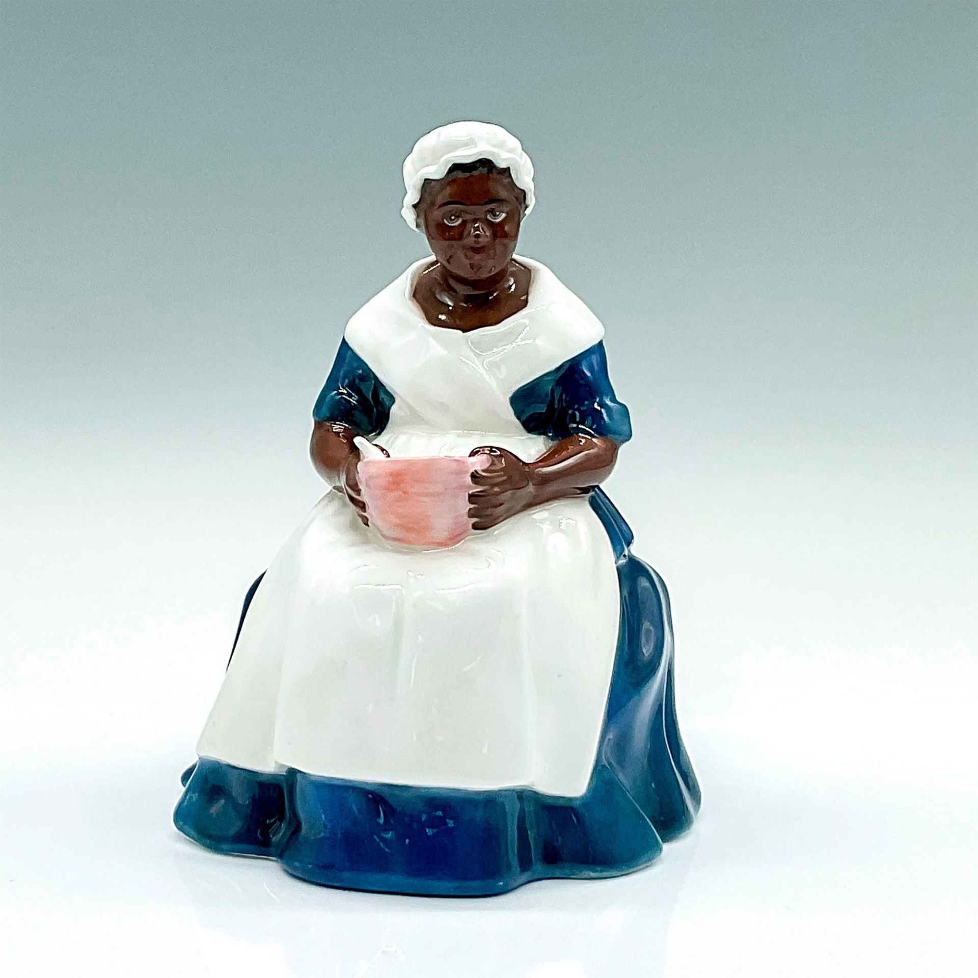 Royal Governor's Cook - HN2233 - Royal Doulton Figurine