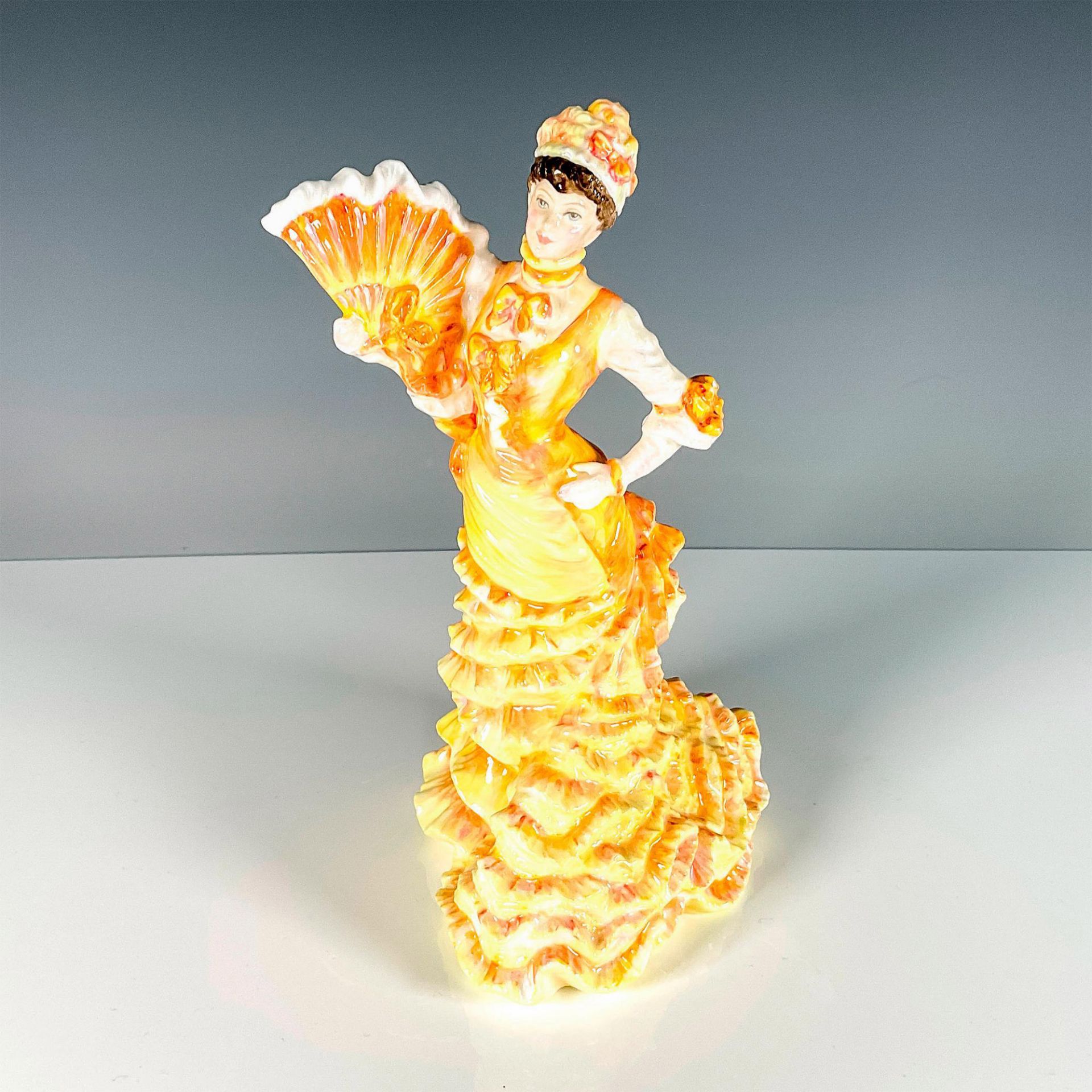 Le Bal - HN3702 - Royal Doulton Figurine