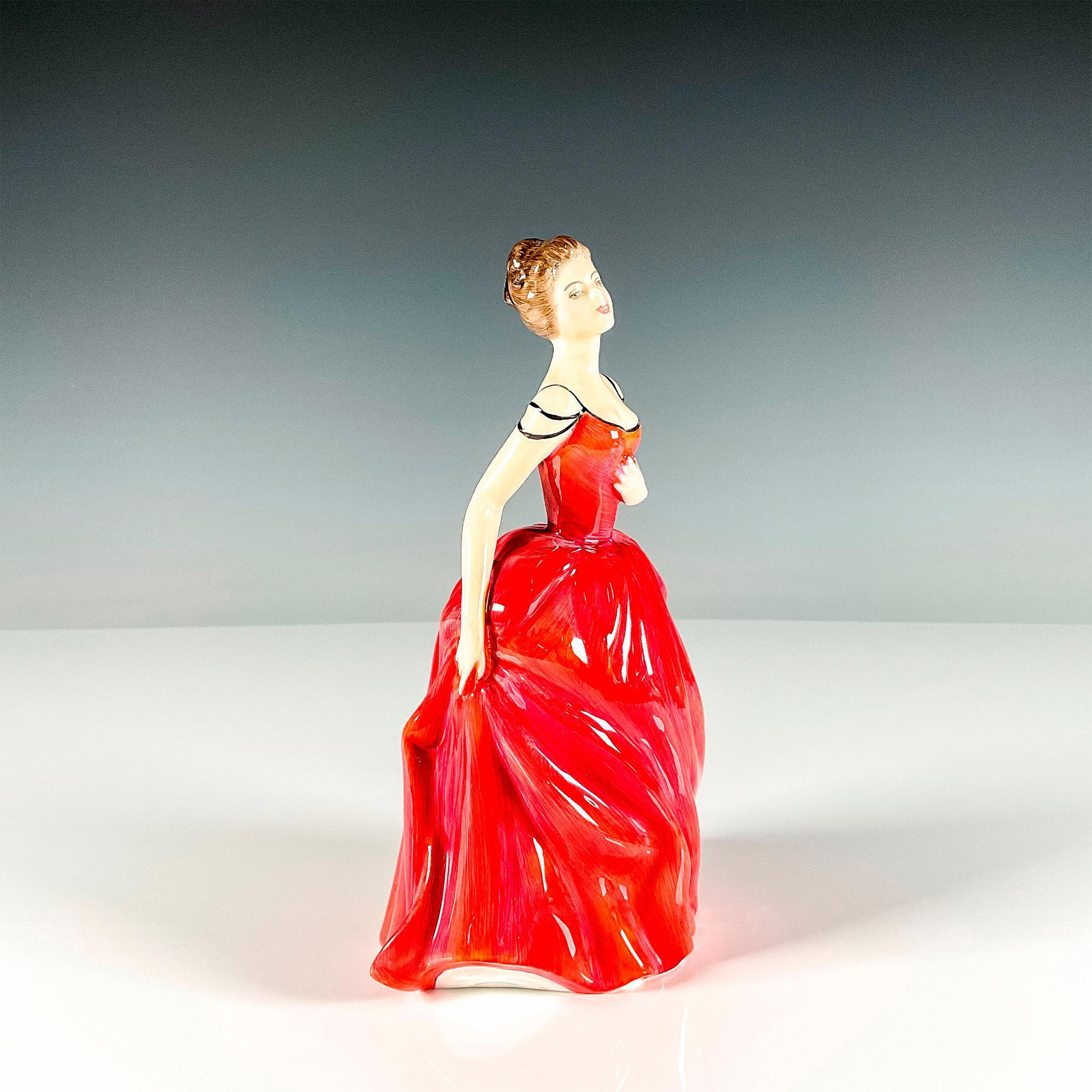 Innocence - HN2842 - Royal Doulton Figurine - Image 3 of 4