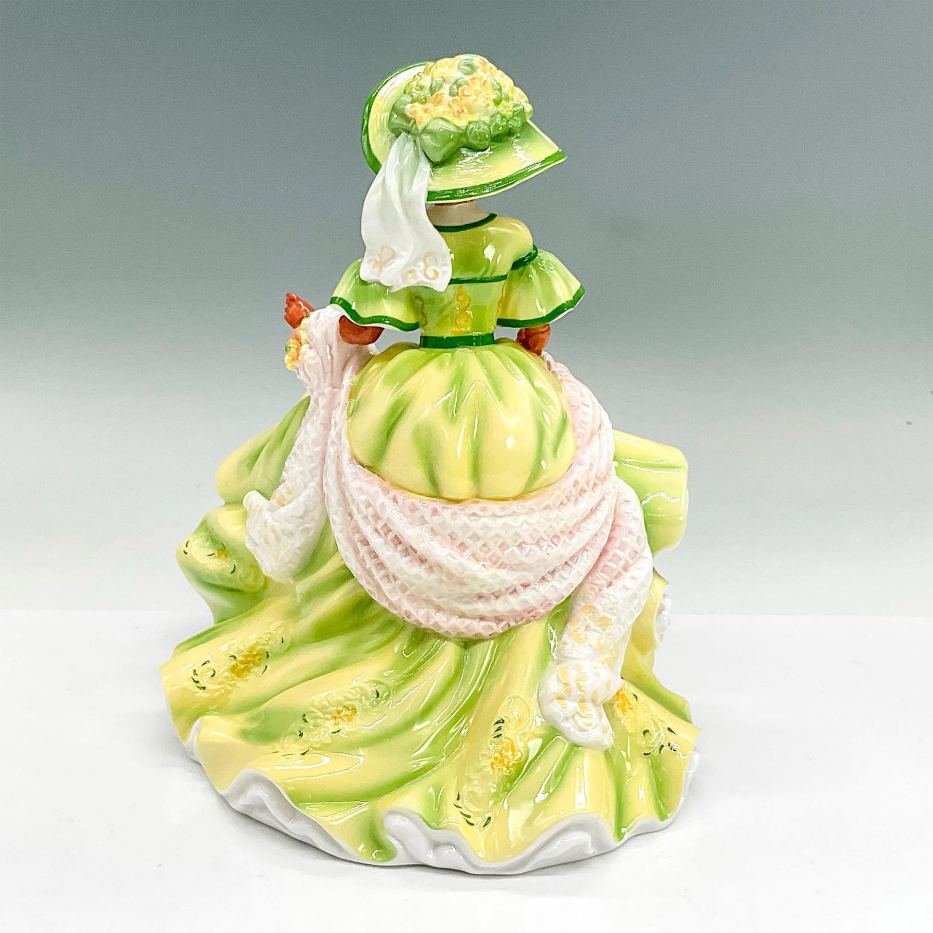Spring Dreams - HN5106 - Royal Doulton Figurine - Bild 2 aus 3
