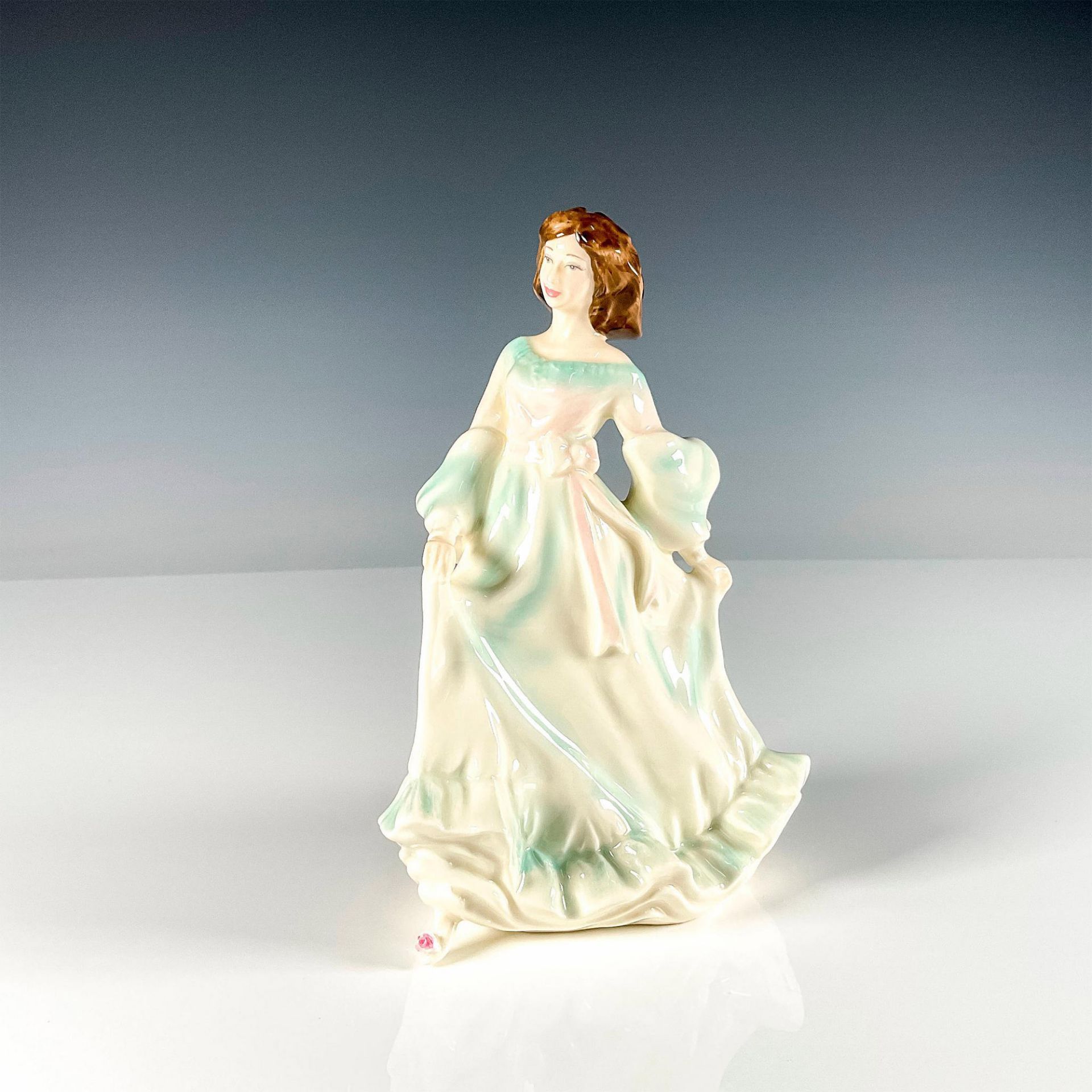 Lady In Dress - Royal Doulton Prototype Figurine - Bild 3 aus 4