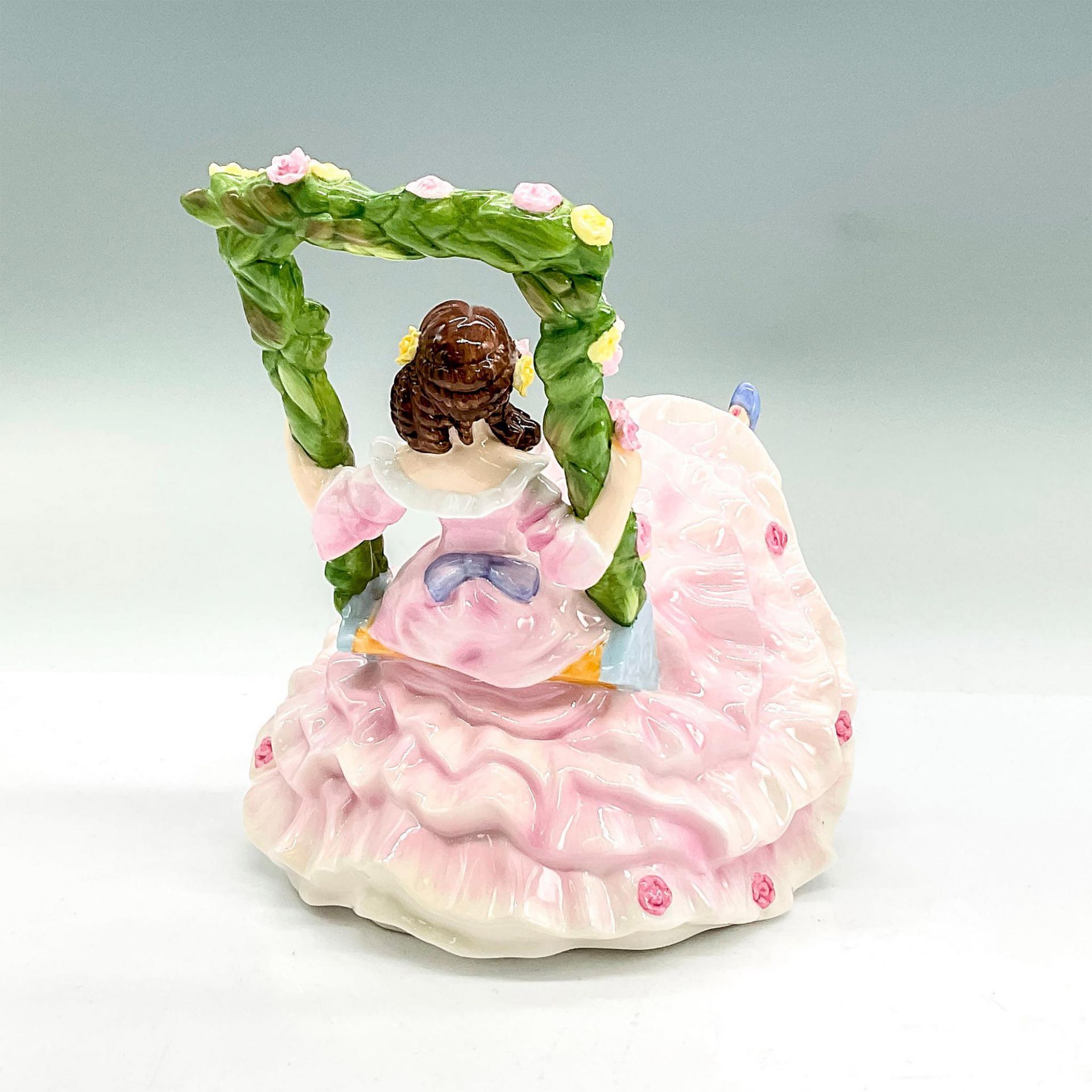 Blossomtime, Petite - HN5096 - Royal Doulton Figurine - Bild 2 aus 3