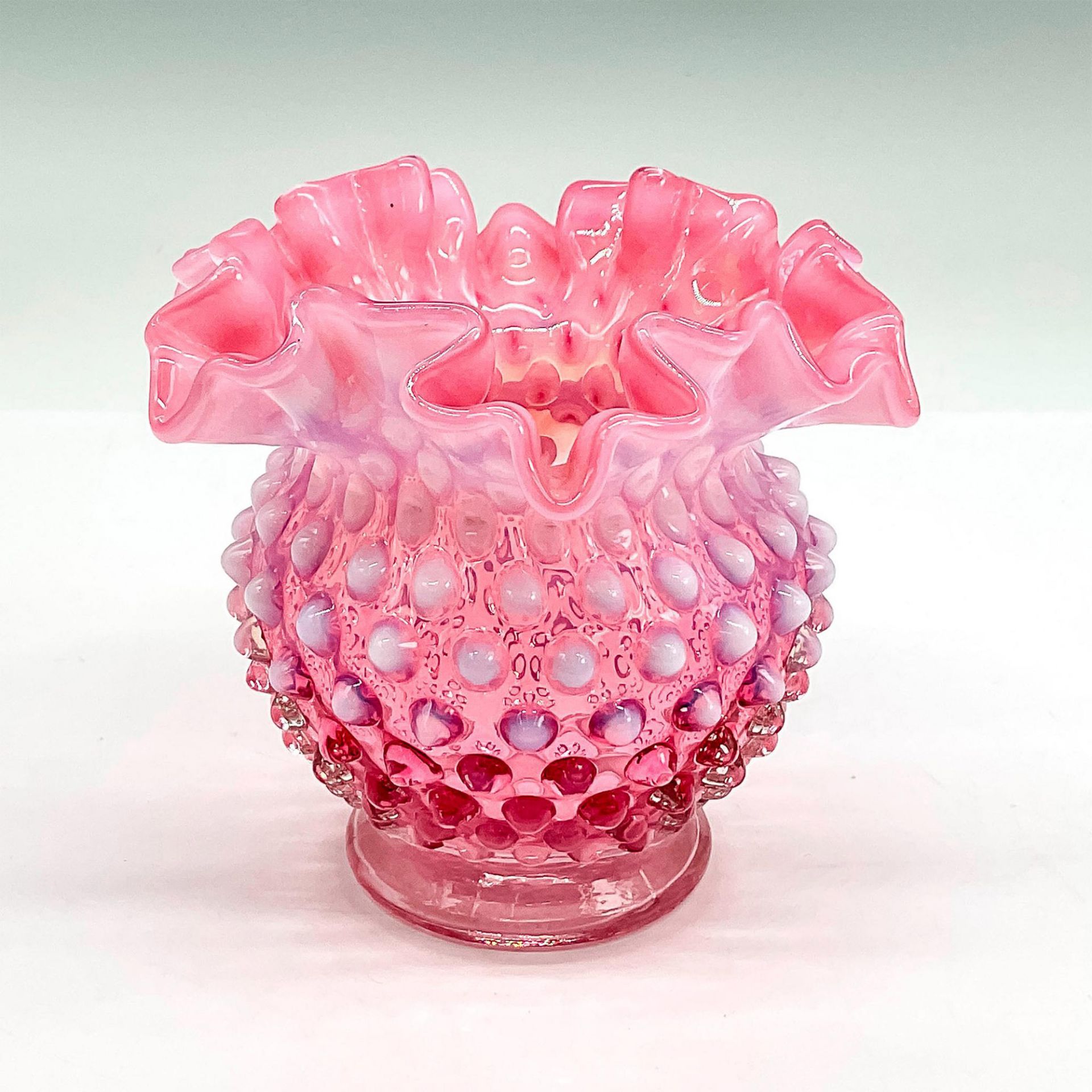 Vintage Hobnail Pink Glass Vase - Image 2 of 3
