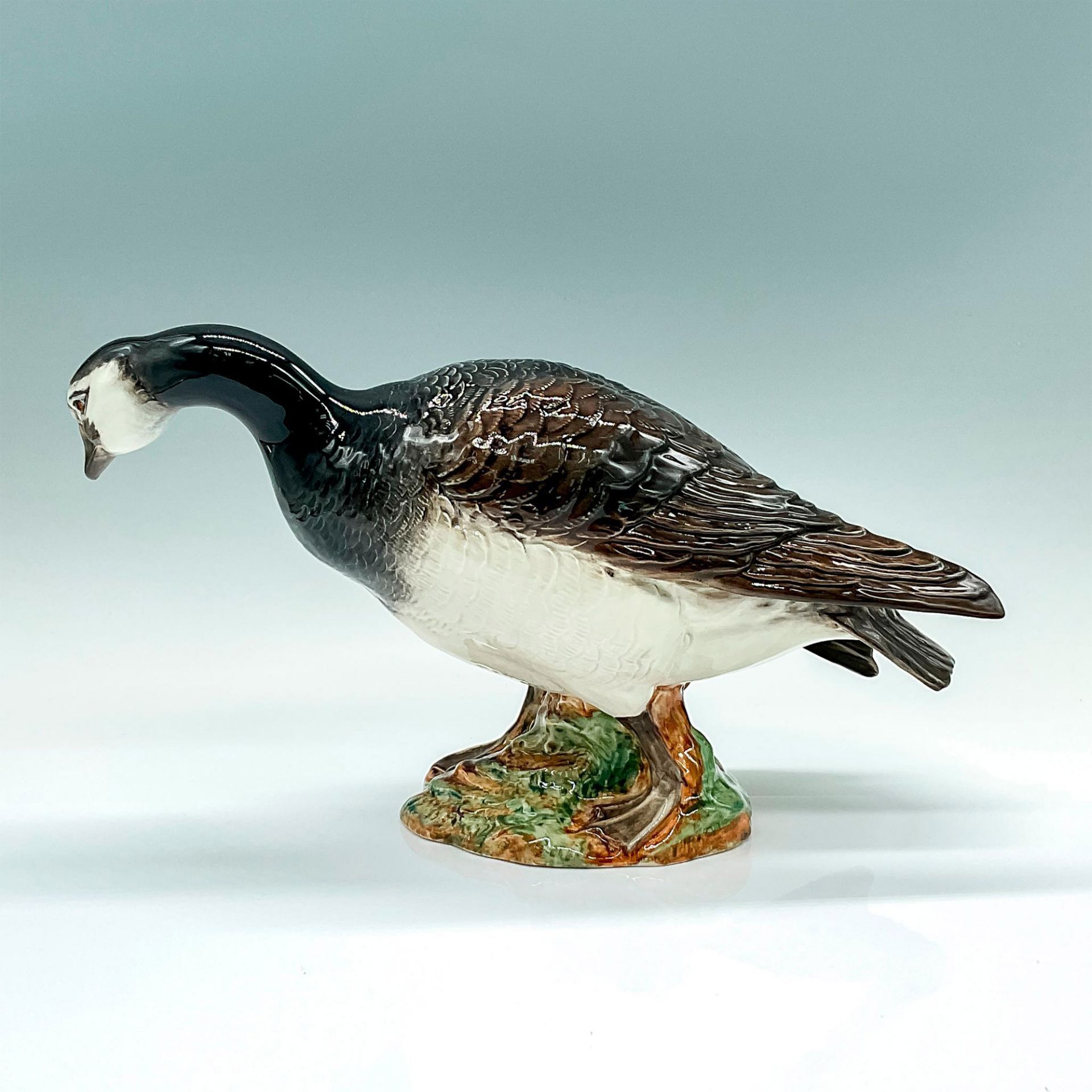 Beswick Porcelain Figurine, Barnacle Goose 1052 - Image 2 of 3