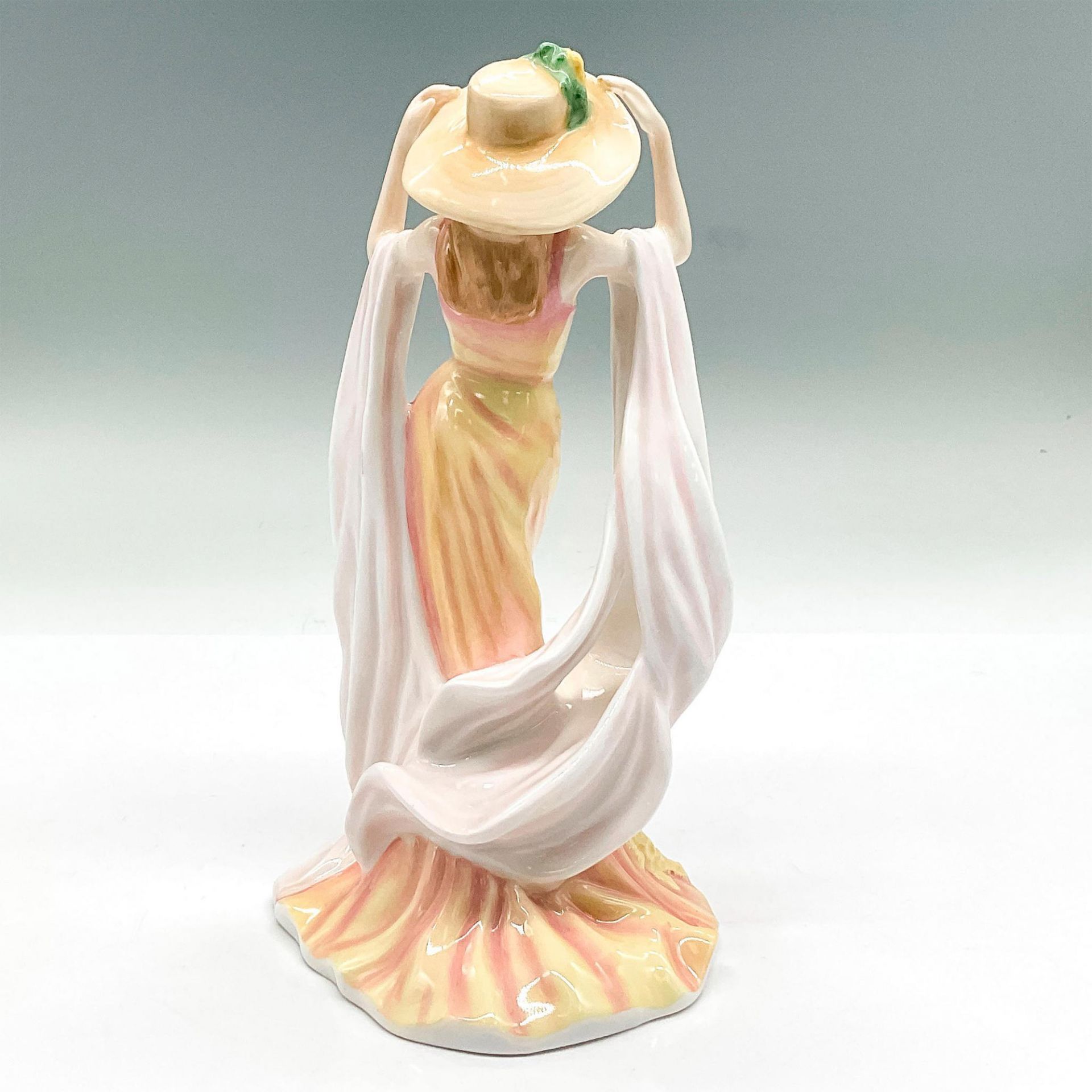 Spring - HN4720 - Royal Doulton Figurine - Bild 2 aus 3