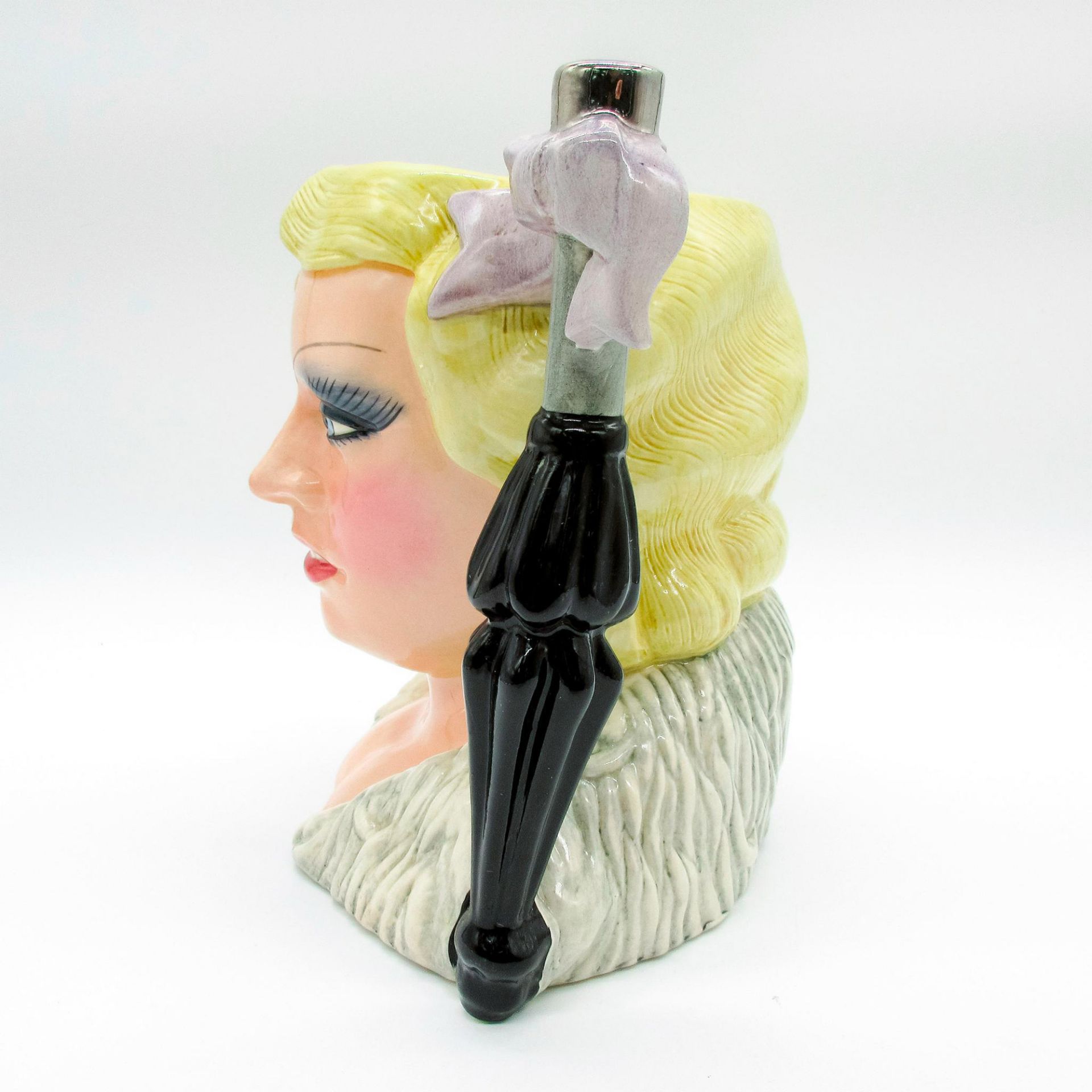 Mae West D6688 - Large - Royal Doulton Character Jug - Image 3 of 5