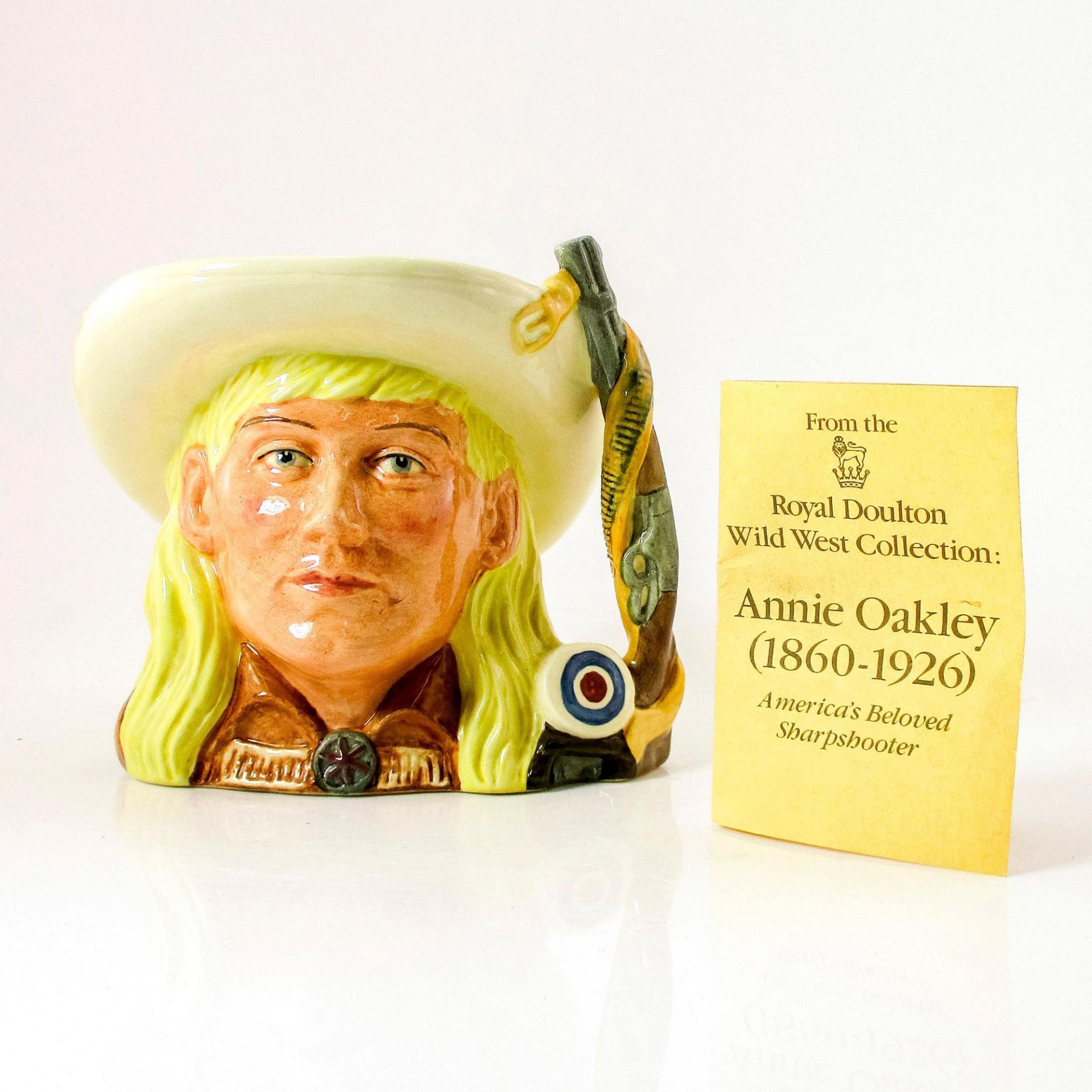 Annie Oakley D6732 - Odd Size - Royal Doulton Character Jug - Image 2 of 4