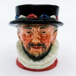 Beefeater ER Pink D6251 - Mini - Royal Doulton Character Jug