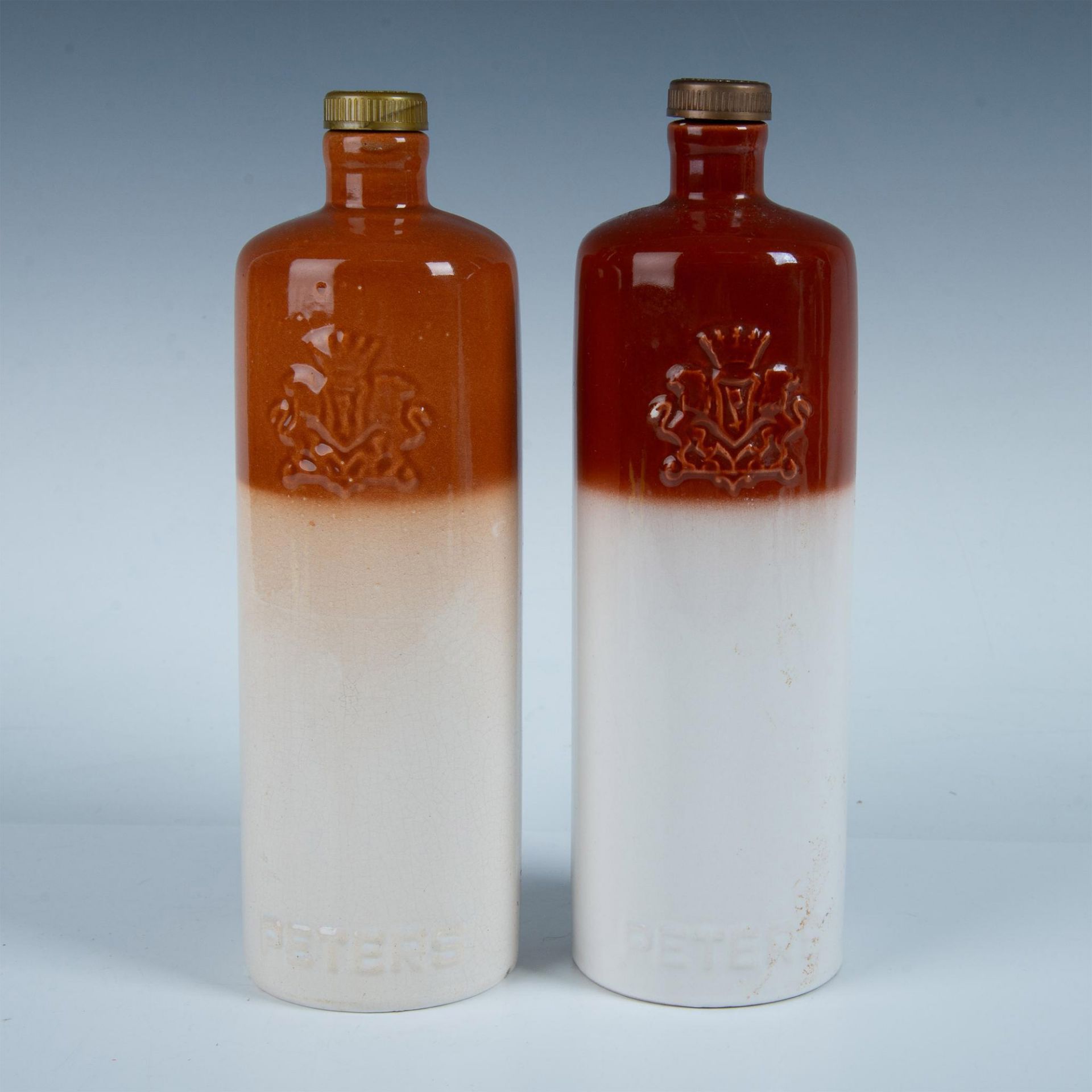 2pc Antique Ceramic Peters Gin Bottles - Bild 3 aus 5