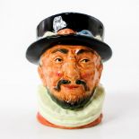 Beefeater ER D6233 - Small - Royal Doulton Character Jug